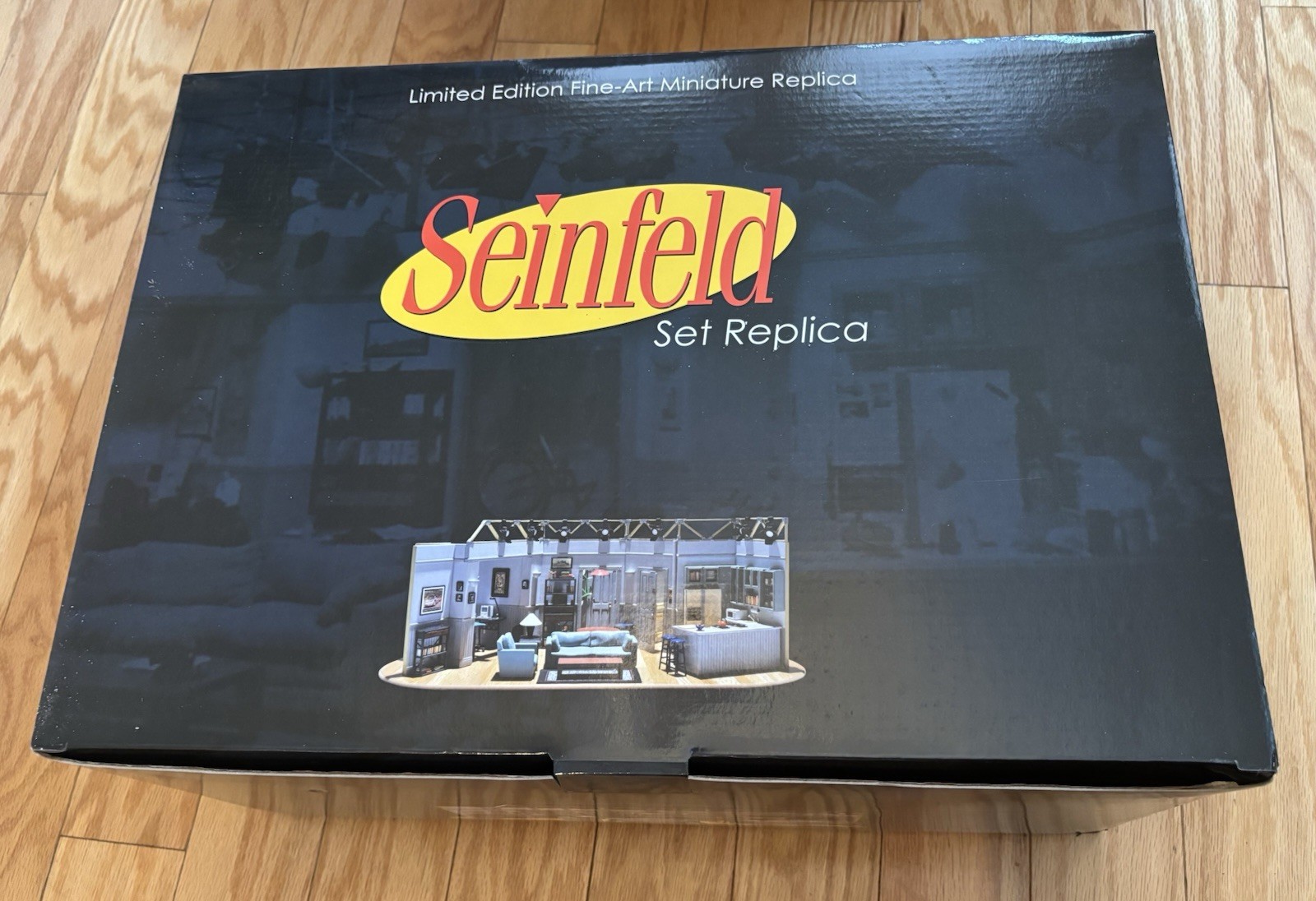 Jerry Seinfeld NEW Sideshow Seinfeld Apartment Set Replica Limited Edition