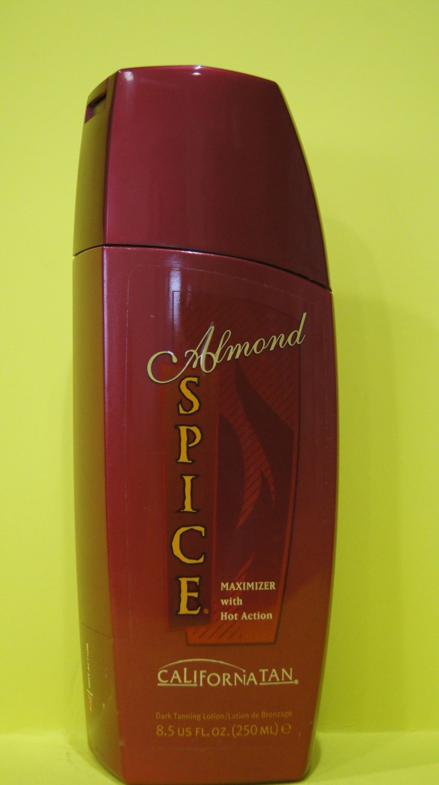 California Tan Almond Spice Maximizer with Hot Action Indoor Tanning Bed Lotion