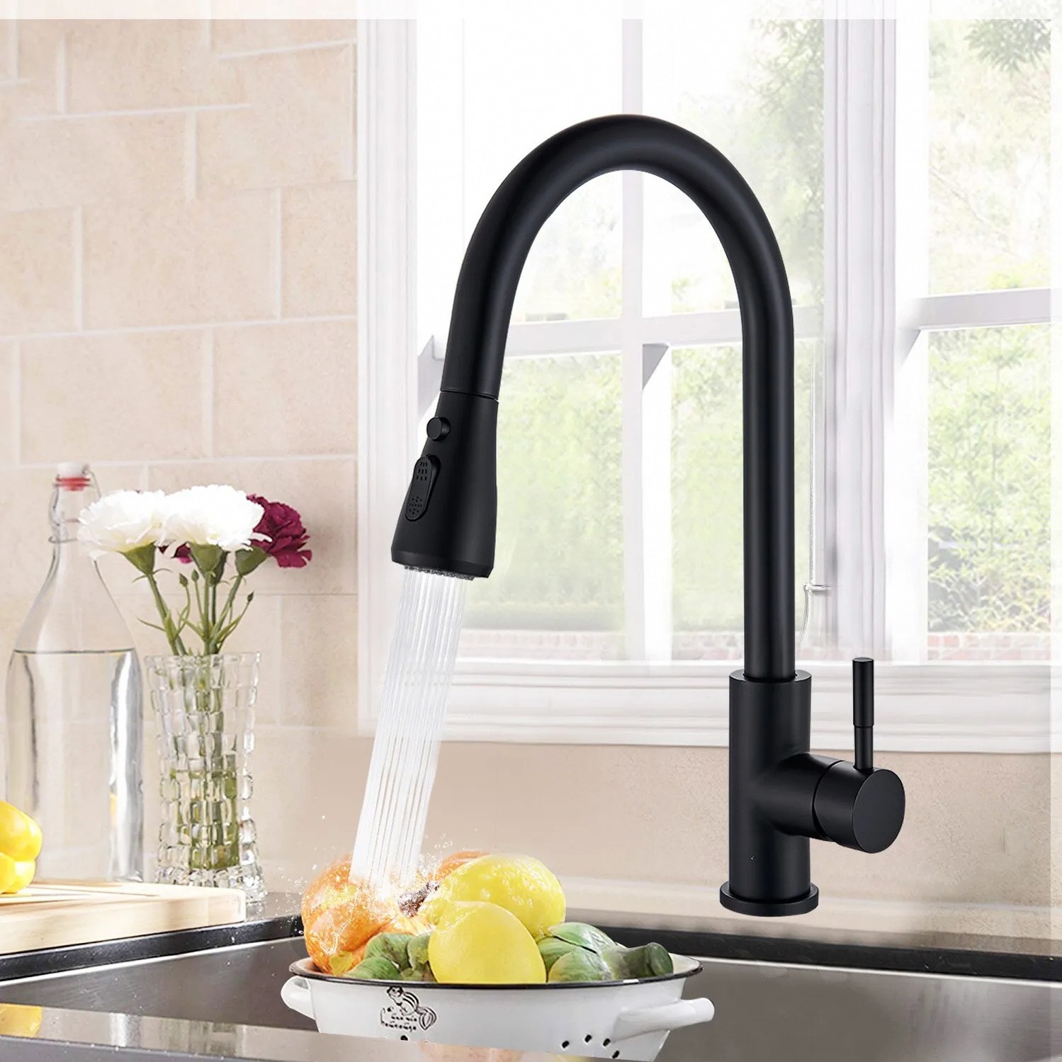 Kitchen Sink Faucet Black Pull Down Sprayer Swivel Single Handle Mixer Tap