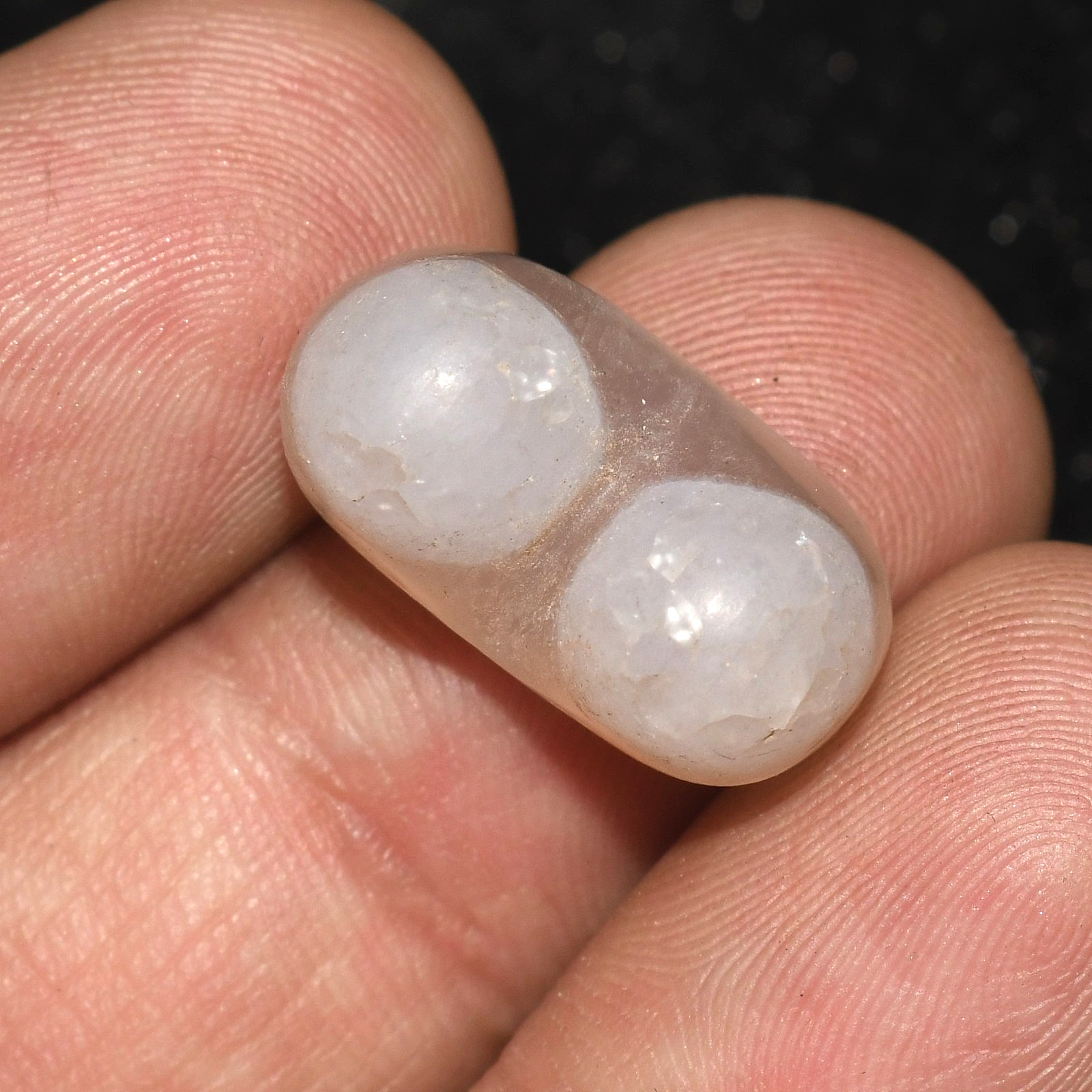 Genuine Ancient Agate Stone Lukmik Dzi Bead in good Condition from Tibet