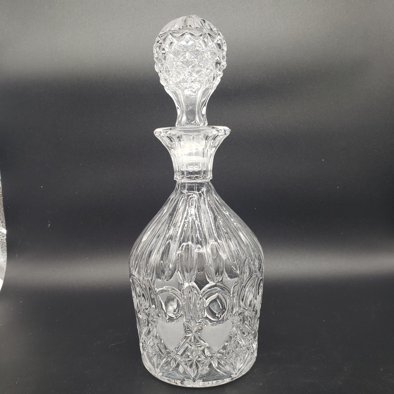 Vintage Crystal Decanter with Stopper Etched Coin Thumb Indents. Bar Barware