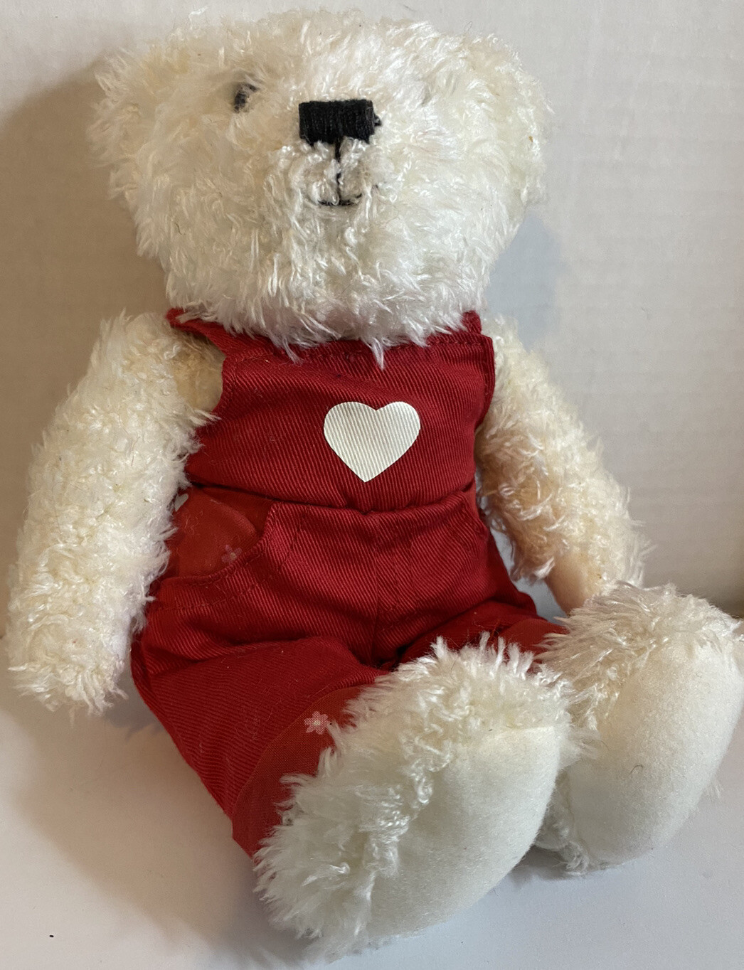 Hallmark 2004 Bear Kissing Plush 9" Valentine's Day Stuffed Animal EUC White Red