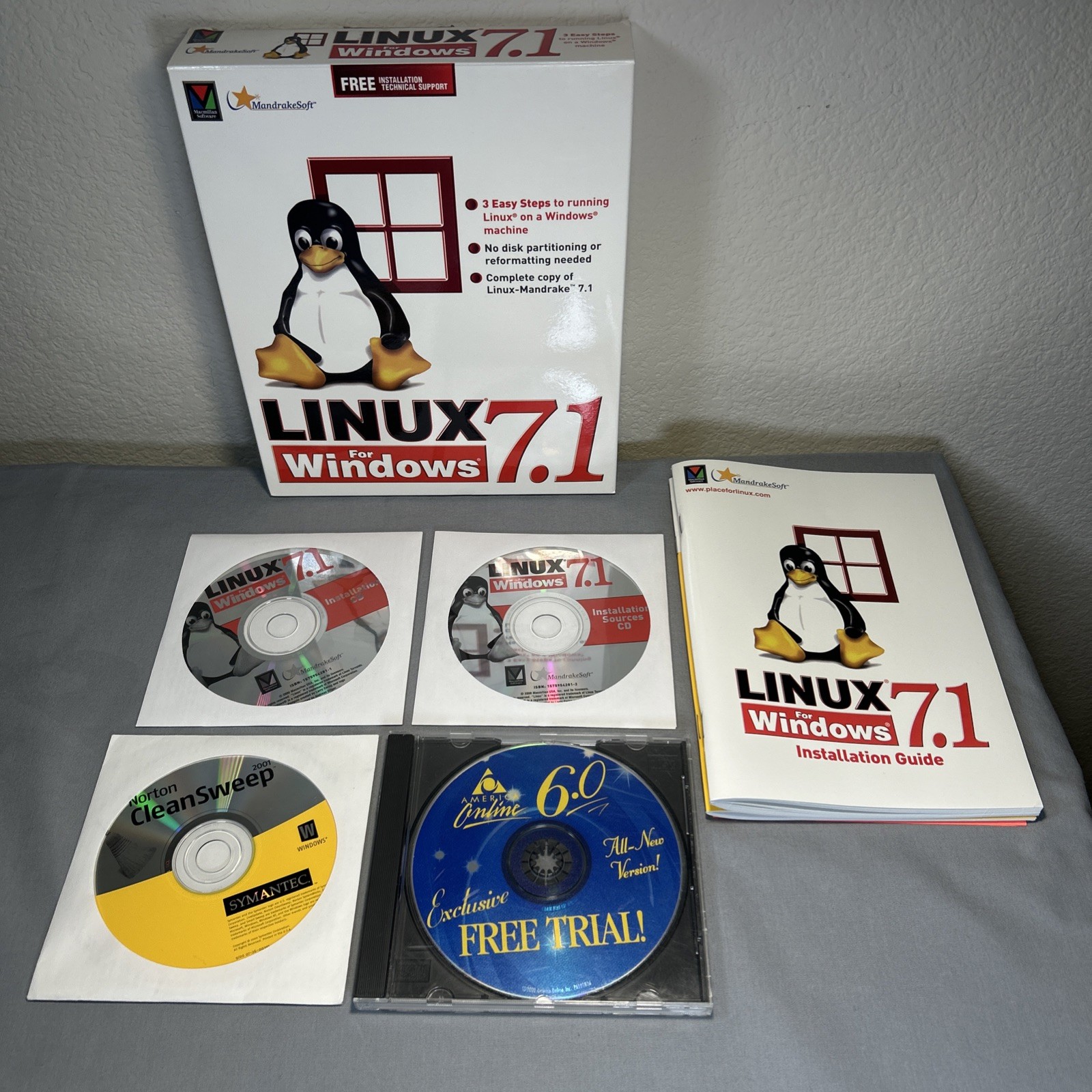 2000 LINUX Mandrake 7.1 For Windows Installation & sources CDs Norton 2001 AOL