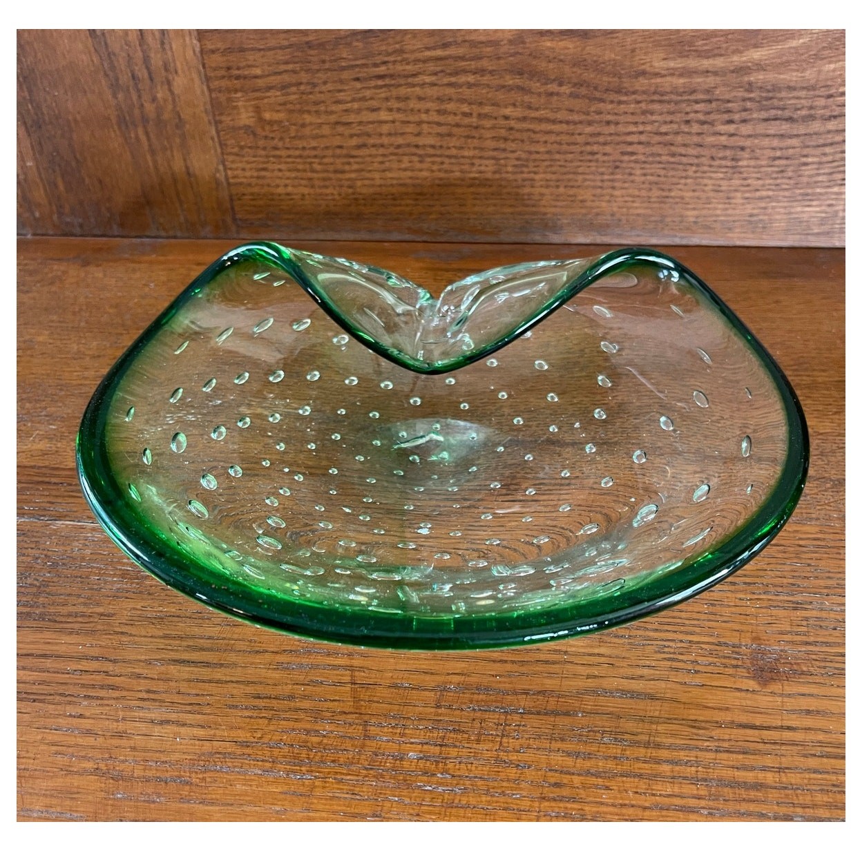 Murano Style Art Glass Green Folded Bowl Lilly Pad  Bullicante Controlled Bubble