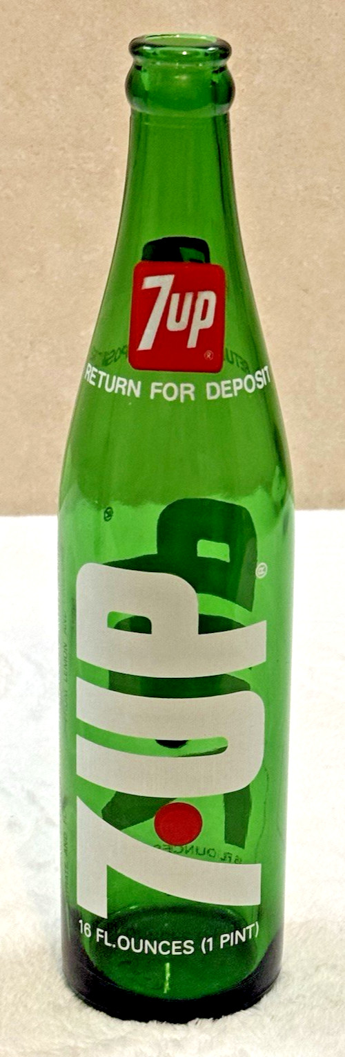 1972 7-Up-Lemon🍋-Lime-U Like It-It Likes U-16 oz-Green Glass Soda-Pop Bottle