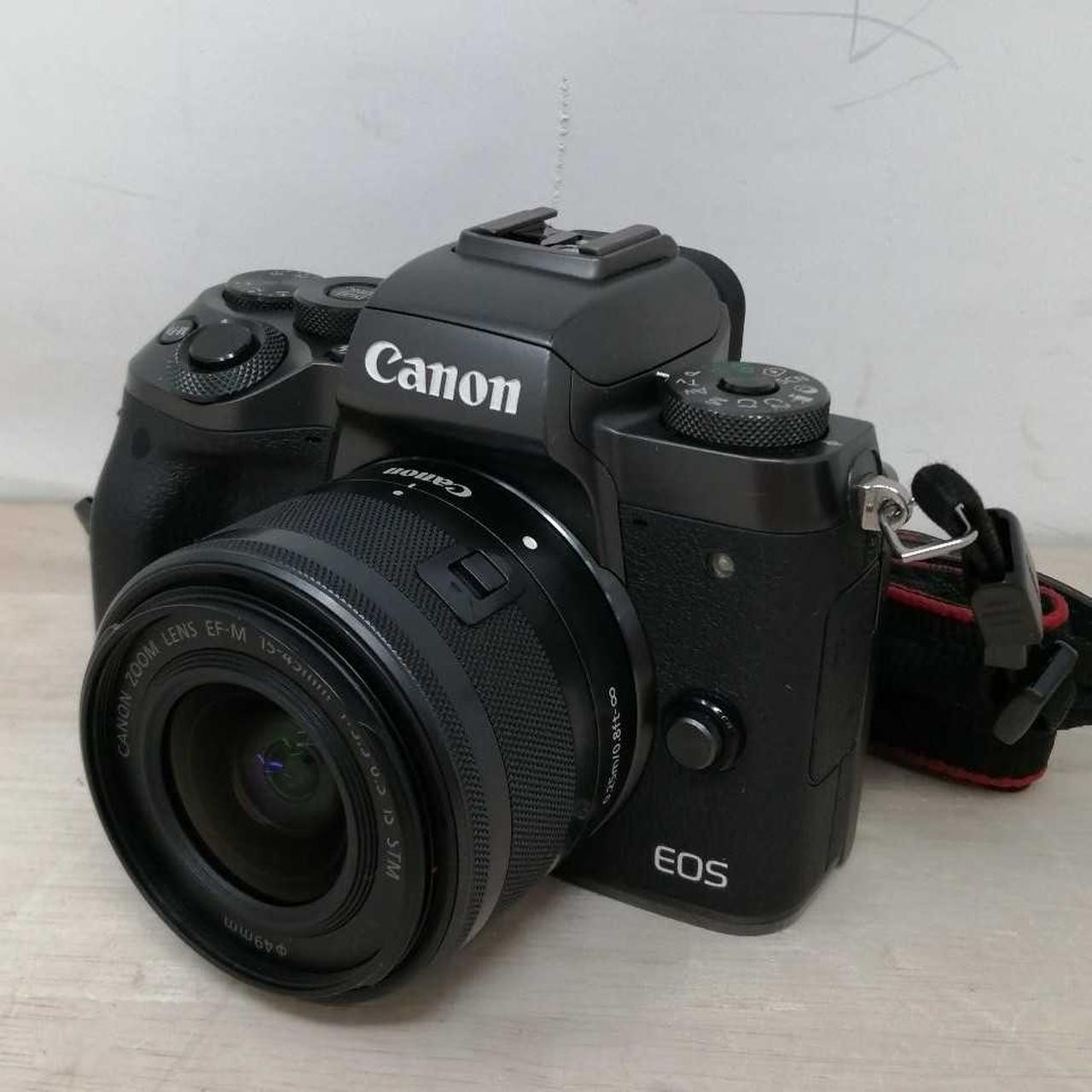 Canon EOS M5 Mirrorless Camera Kit 15-45mm STM Lens Used From Japan