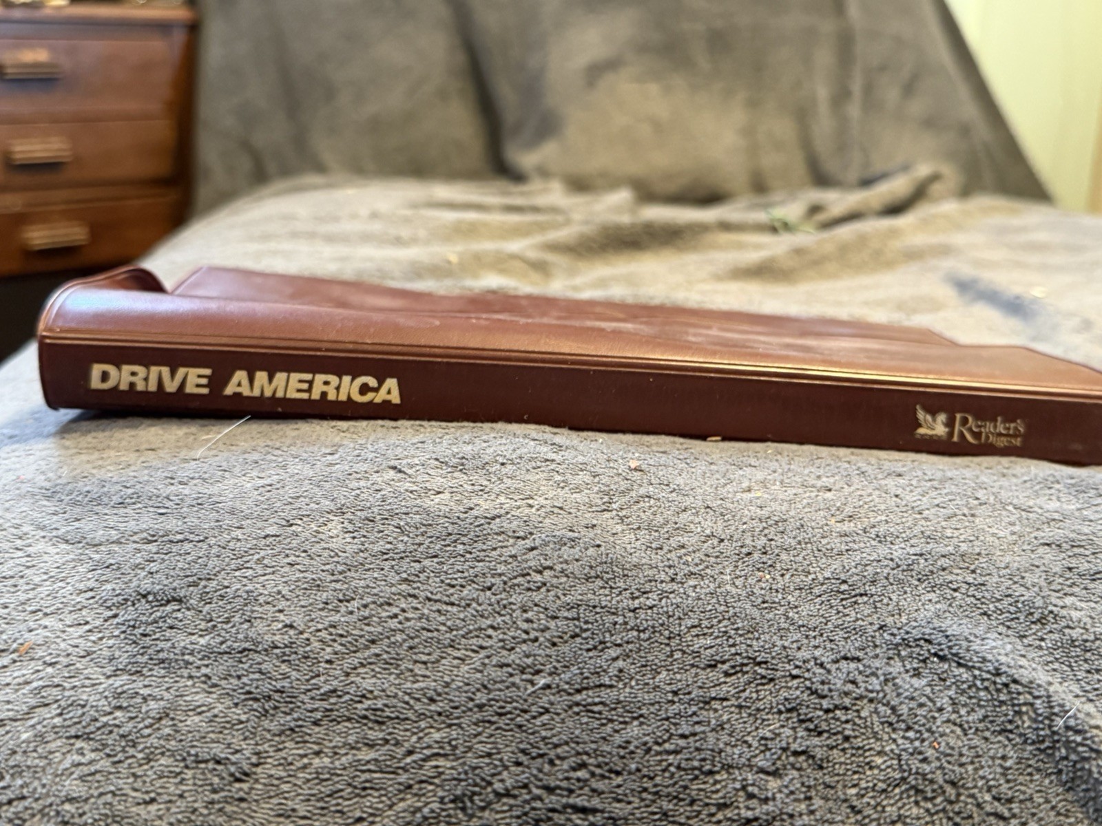 Readers Digest Drive America Road Atlas 1996 3-volumn set vinyl case 50 states