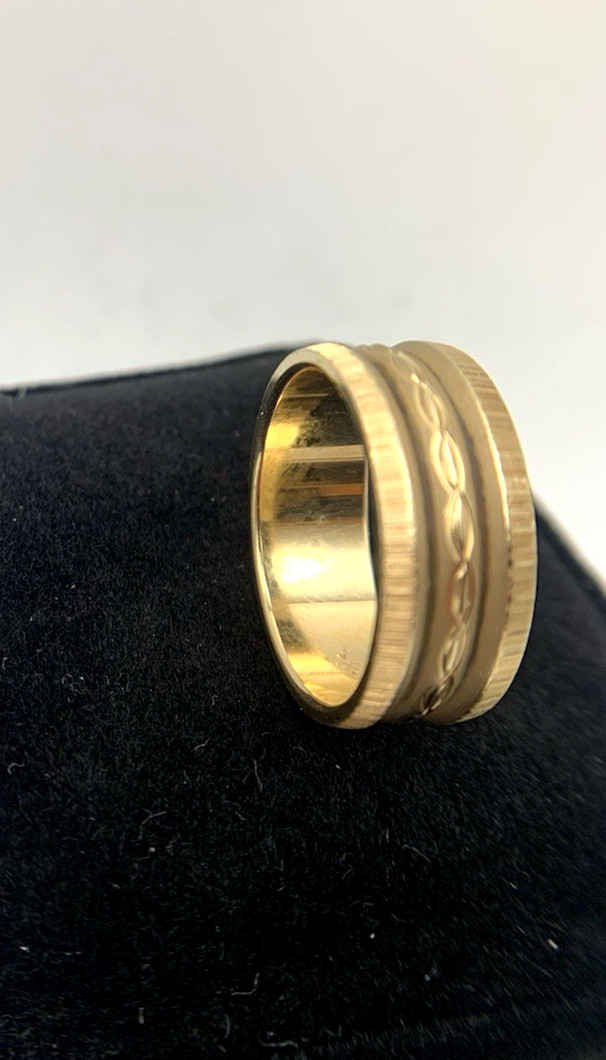 585 14k Gold Fancy-Etched Wedding Band Ring, 7mm, Sz7.25, 5.6g, FREEgfBx$5