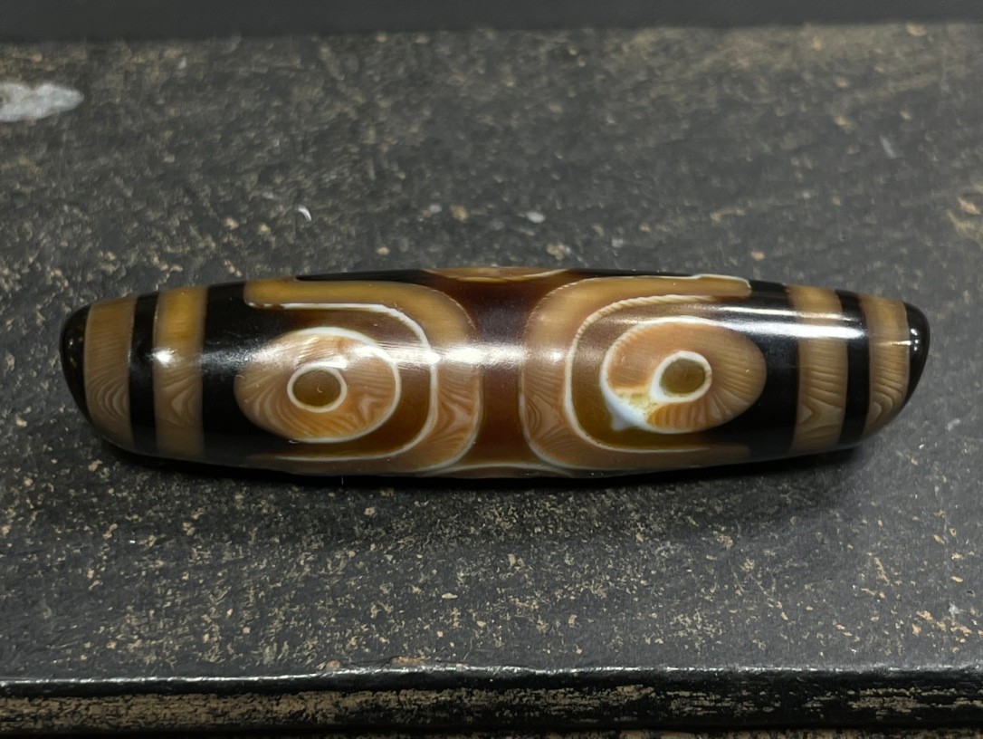 Old Tibetan Nepalese Himalayan Ancient 6 eye Old Dzi Talisman Beads Amulet 六眼天珠