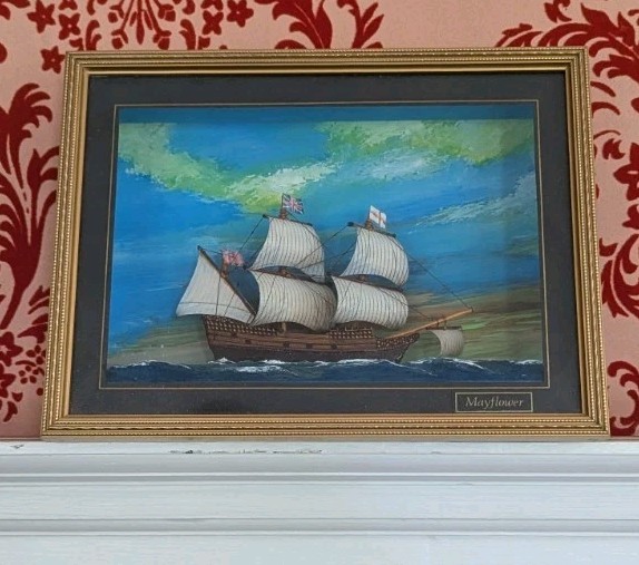 Quorn Range Of Model Ships Mayflower Diarama In Enclosed Frame