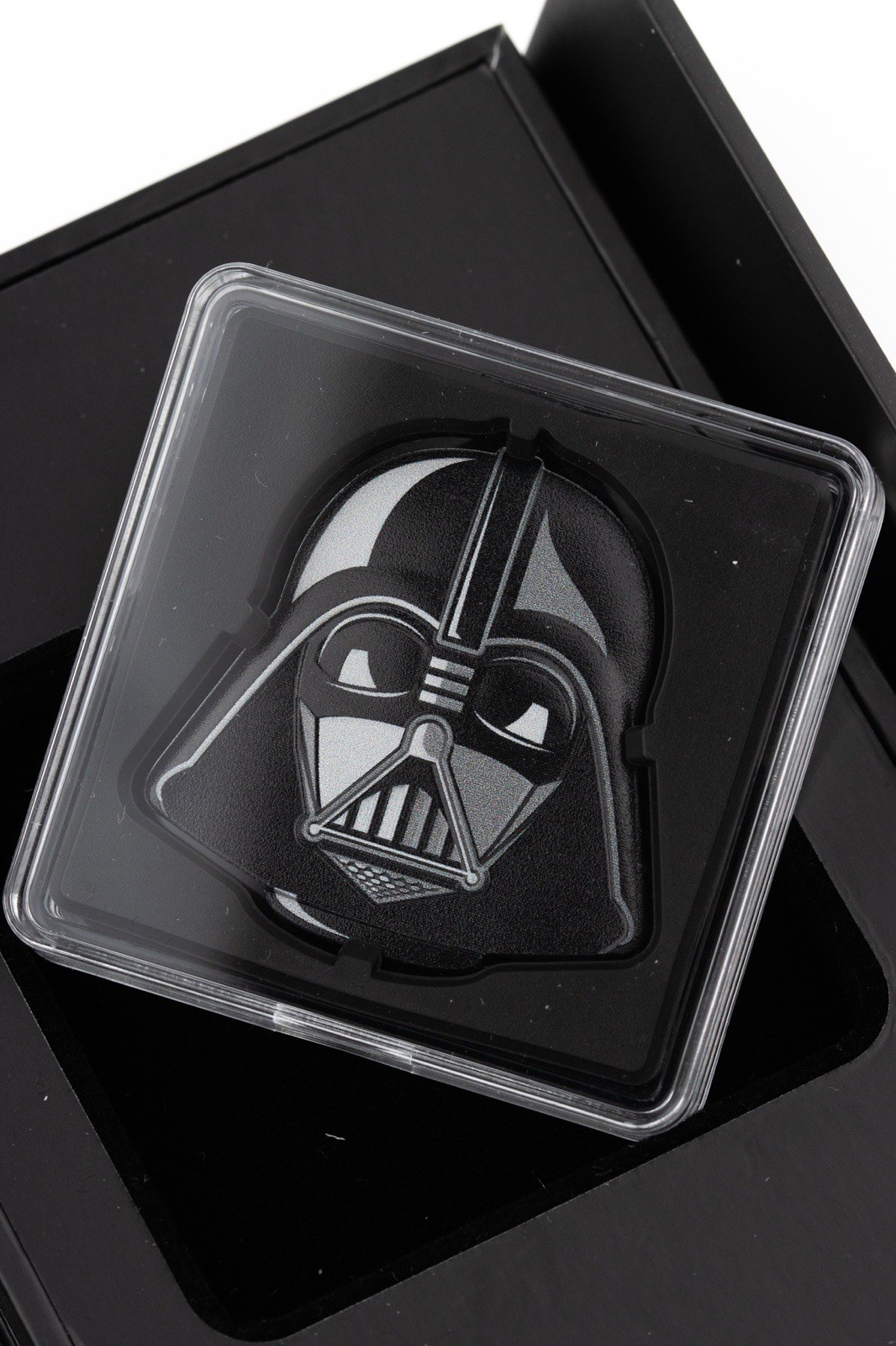 2021 Niue Darth Vader 1 oz .999 Silver Faces of Empire Coin Star Wars - 1075B