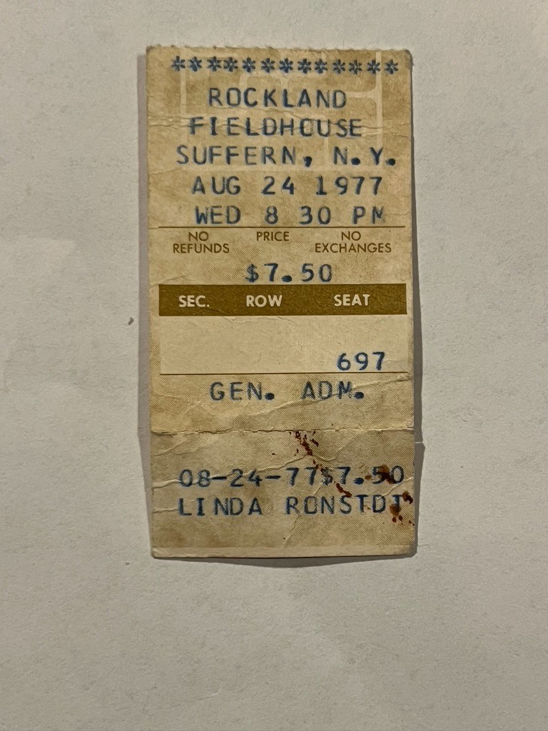 LINDA RONSTADT  Vintage Concert Ticket Stub Rockland Fieldhouse August 24 1977