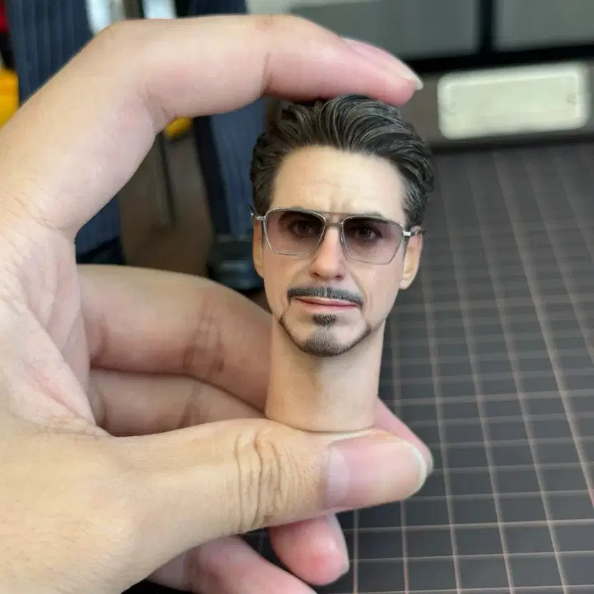 Hot Toys Compatible Iron Man 2 Tony Stark Toy Figure