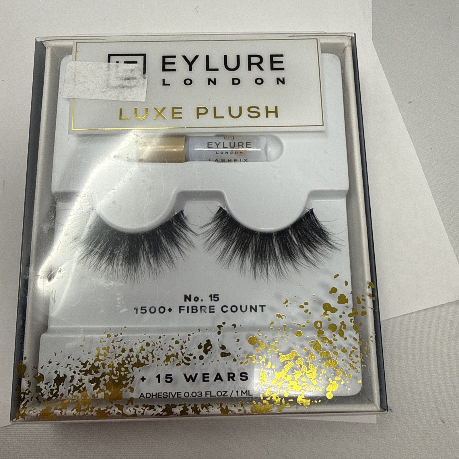 EYELURE London Luxe Plush  No. 15 Eye Lashes BNIB Includes Adhesive 15 Wears