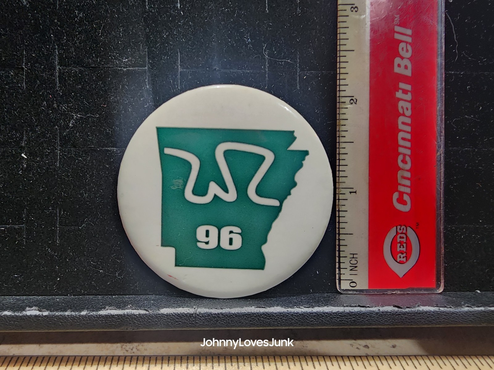 Vintage Winthrop Rockefeller Governor Arkansas Political Pinback Button Used