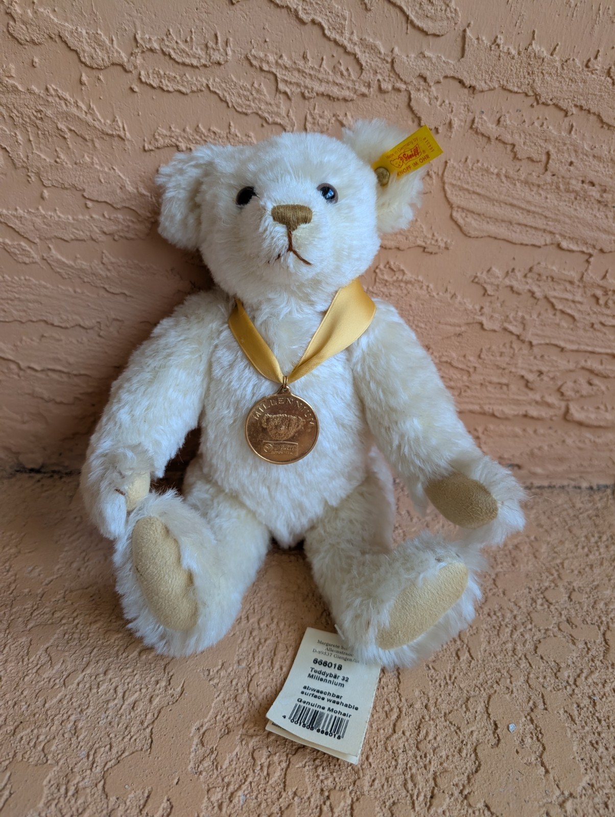 Steiff Bear of the Year Millennium (2000) Danbury Mint 666018