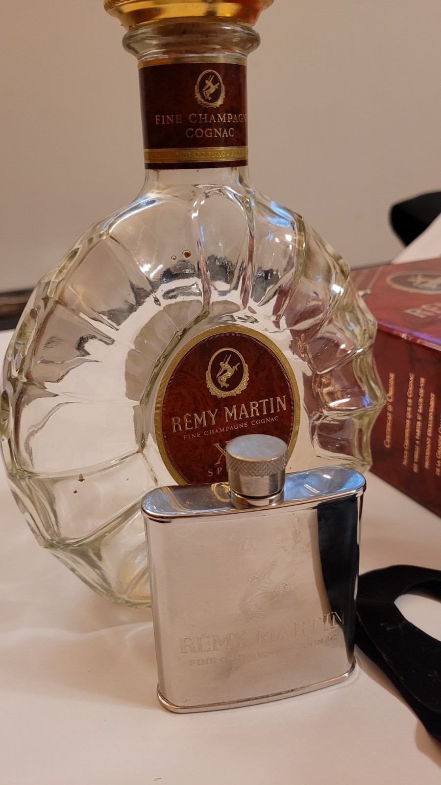 Remy Martin XO Reserve Cognac Bottle w Flask w/ sleeve +box. All clean-usable