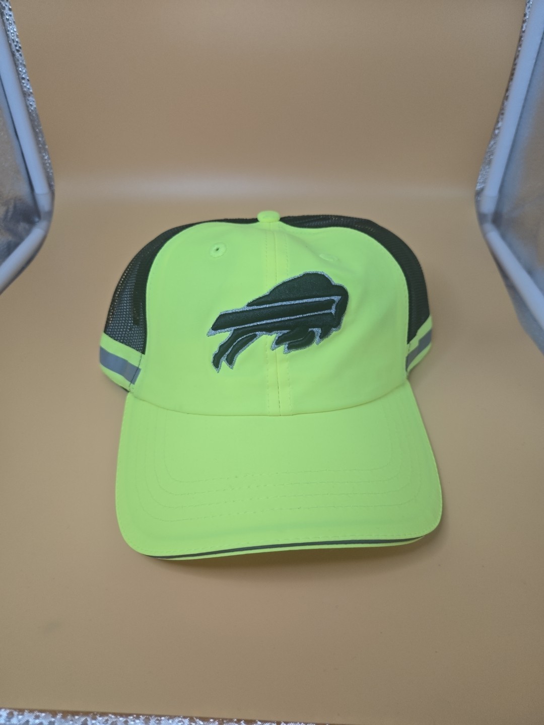 NFL Buffalo Bills Baseball Cap Snap Back Buffalo Outdoors High Visability ~ NEW