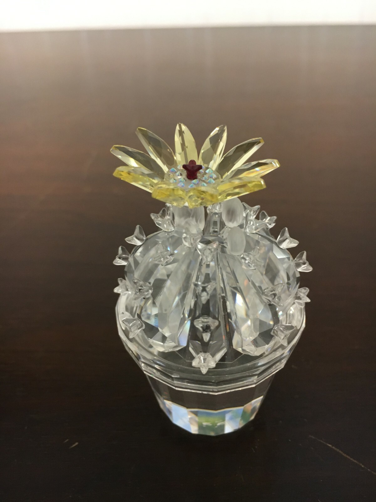 1 Cactus in Swarovski Crystal (Price per Unit)