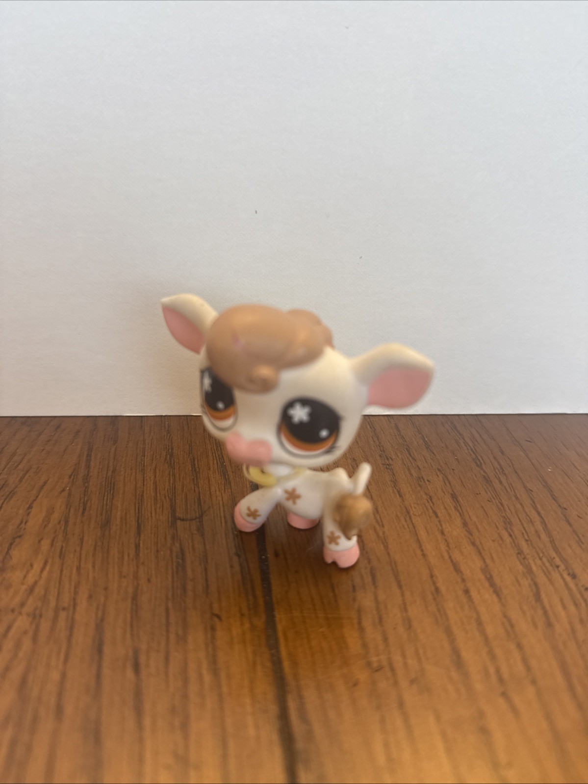 Littlest Pet Shop Authentic LPS #476 White Brown Pink Cow Tan Flower Spot Eyes