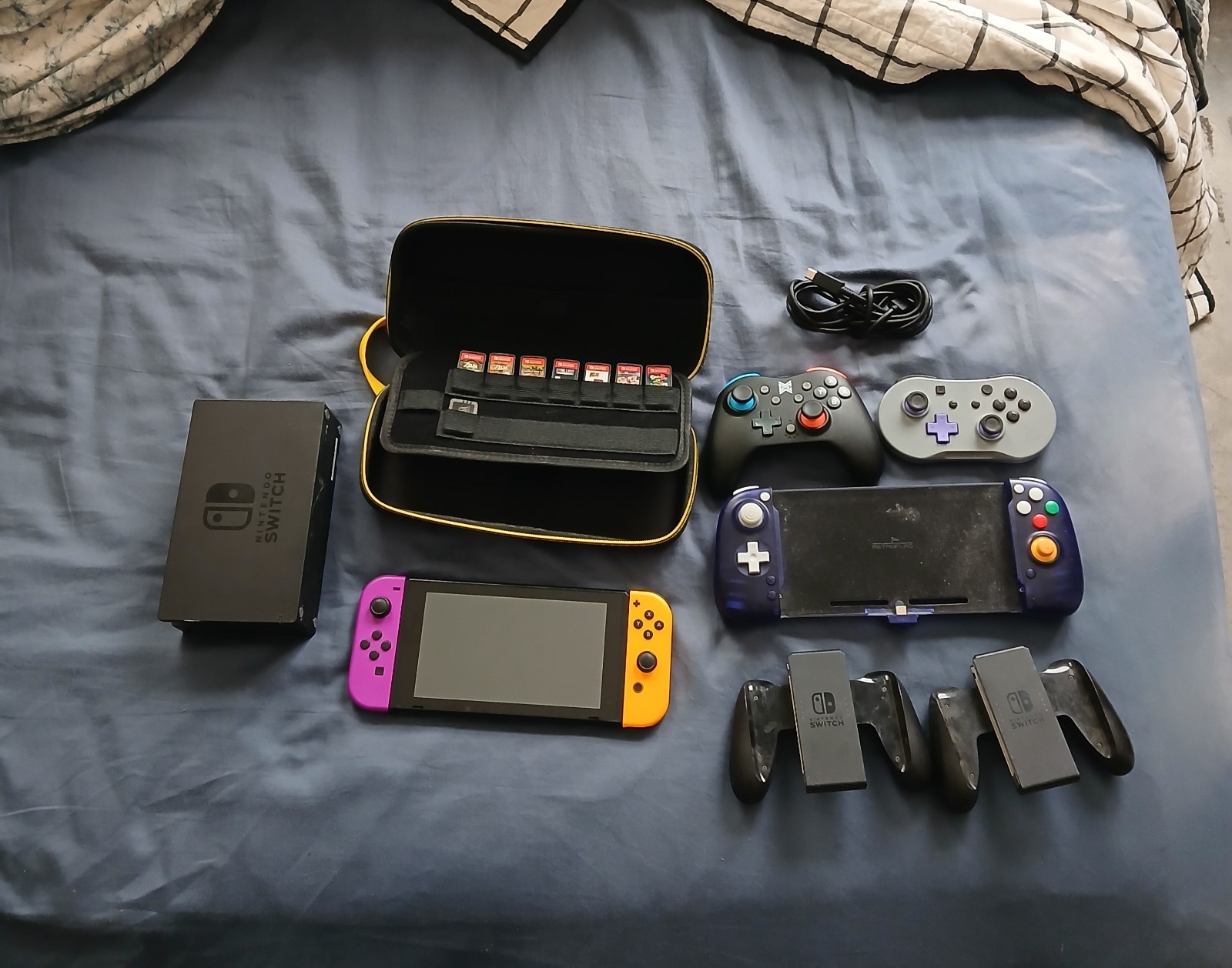 Nintendo Switch Console Bundle with Controllers, Dock & Game Cartridges