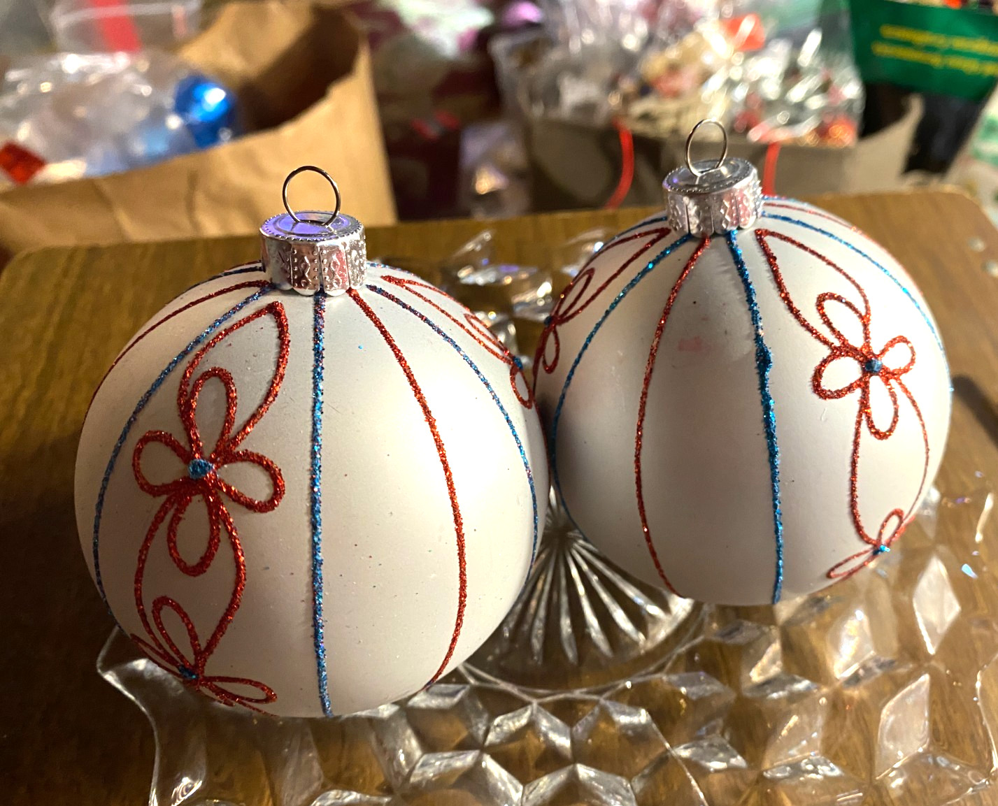 2 Large White Shiny & Matte w Glitter Shatterproof Christmas Ornament 3"