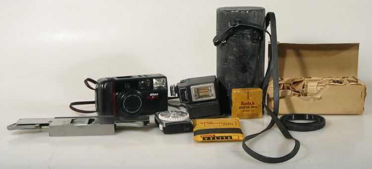 MISCELLANEOUS PHOTOGRAPHIC EQUIPMENT - CAMERAS,FLASHES,METERS,NIKON CASE