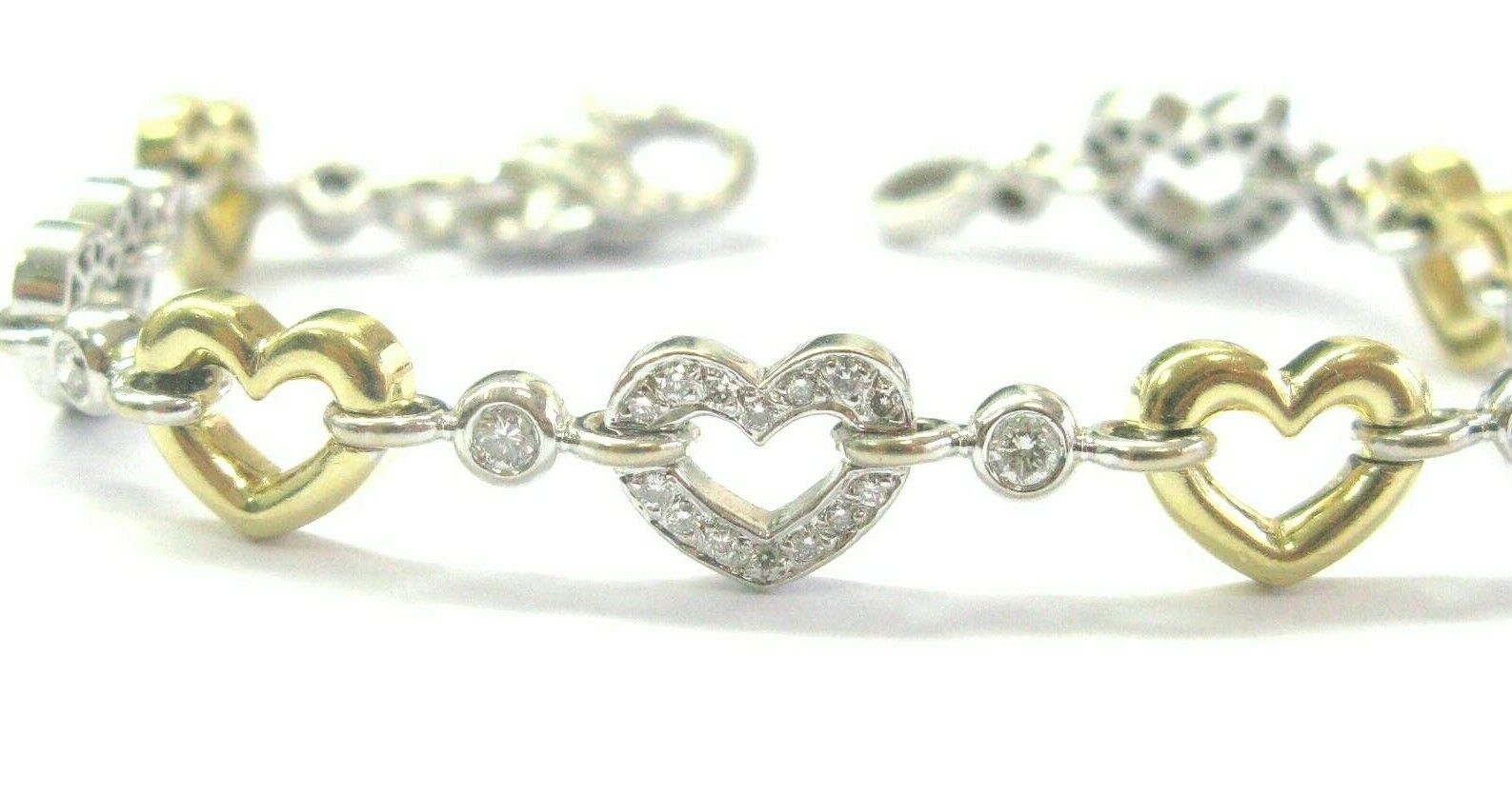Two-Tone Diamond Heart Shape Bracelet 18Kt Gold 1.00Ct F-VS1 7"