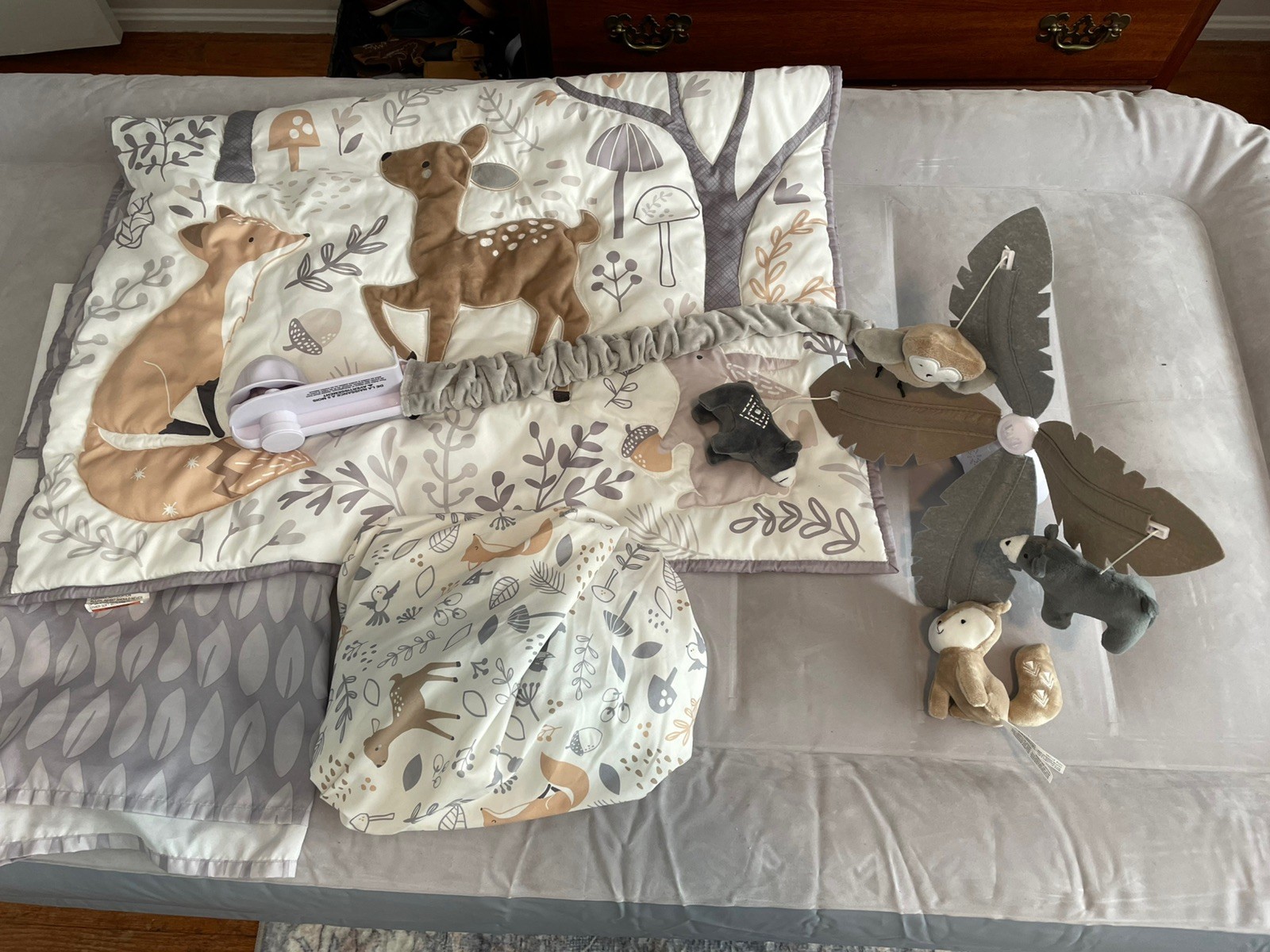 Lambs & Ivy Woodland Forest Gray/Tan Baby Crib Set 