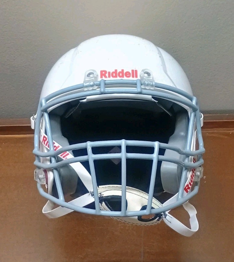 Riddell Victor 2022 Youth Football Helmet Size LARGE / XL White w/ Chin Strap 