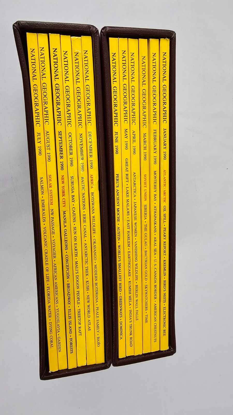 1990 National Geographic 12 Magazines Complete Set & Slipcover/ January-December