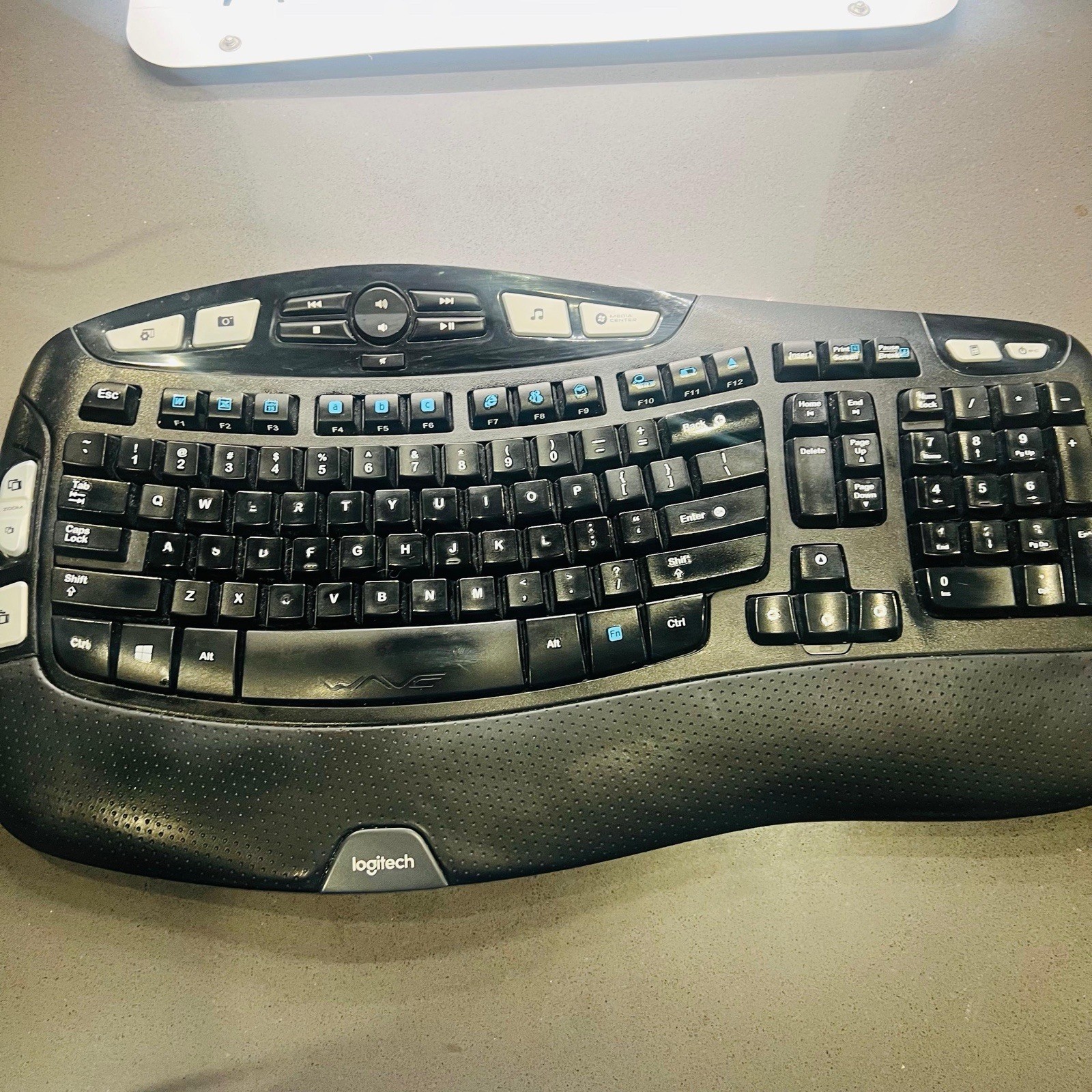 Logitech K350 (920-004481) Wireless Keyboard W/ Dongle