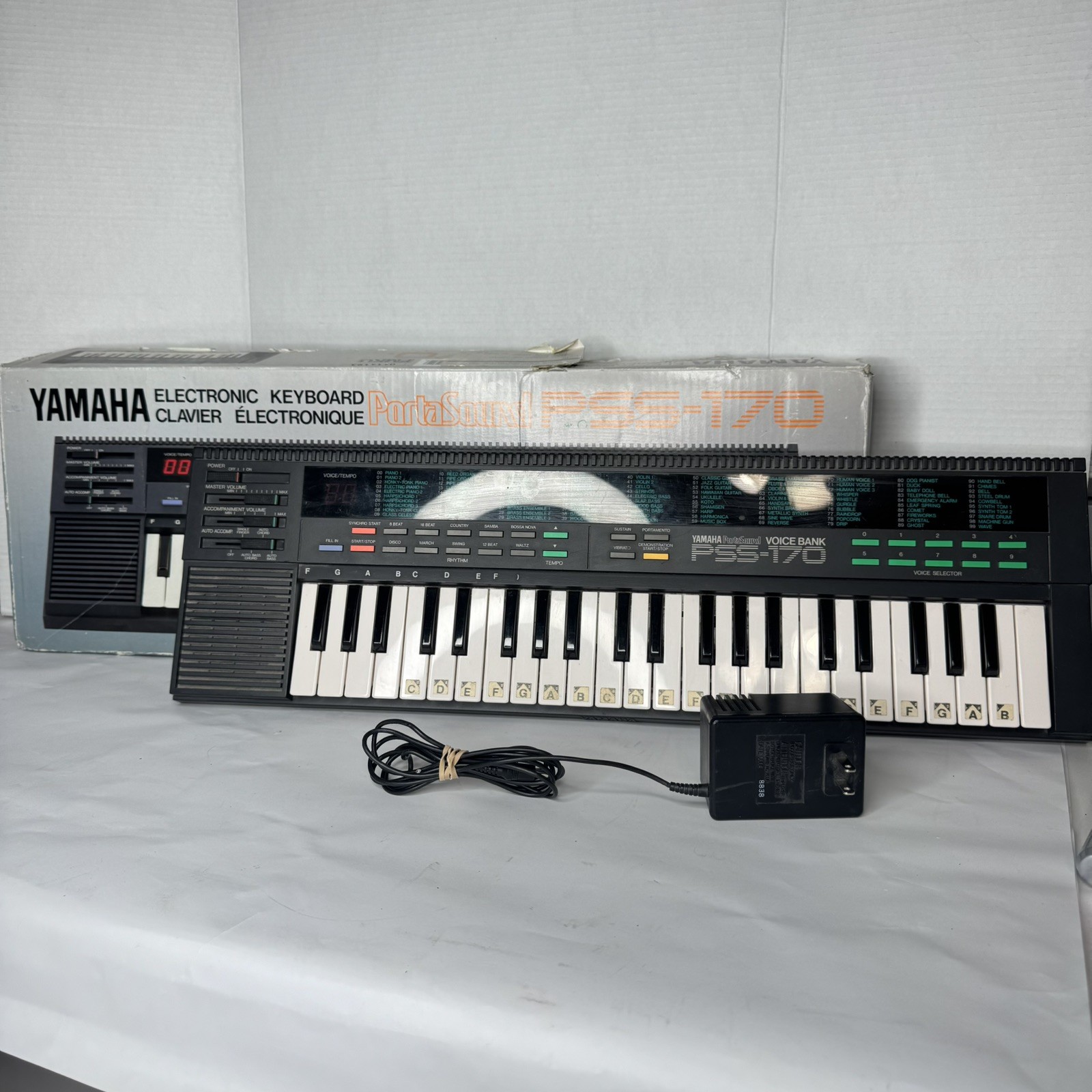 Yamaha PortaSound Voice Bank PSS-170 Digital Synthesizer - Tested and Working