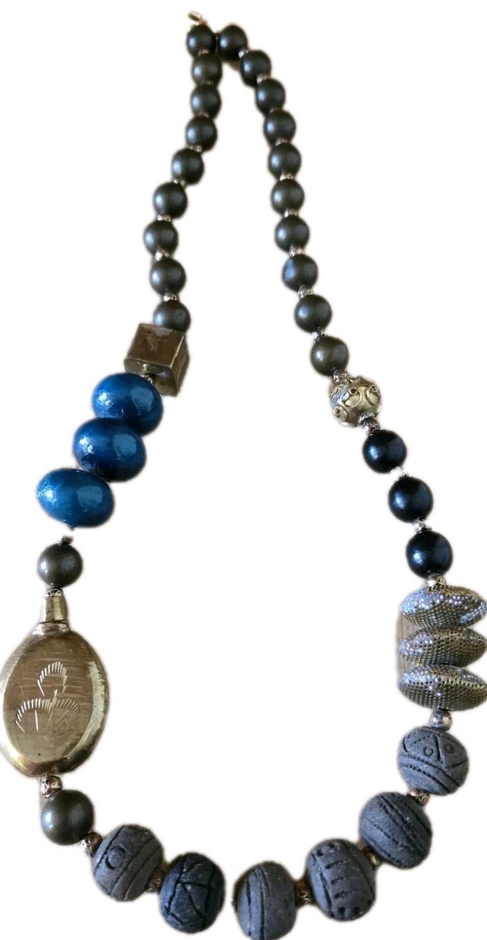 Blue & Brown Beads W/Brass Inset Detail Trade Beads Necklace 30"
