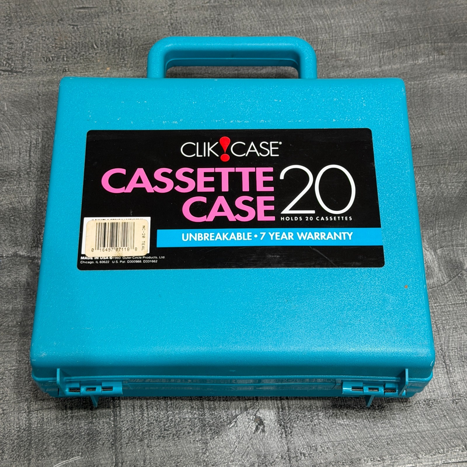 Vtg Clik Case Plastic Cassette Storage TEAL Carrying Case 20 Tapes Snap Closure