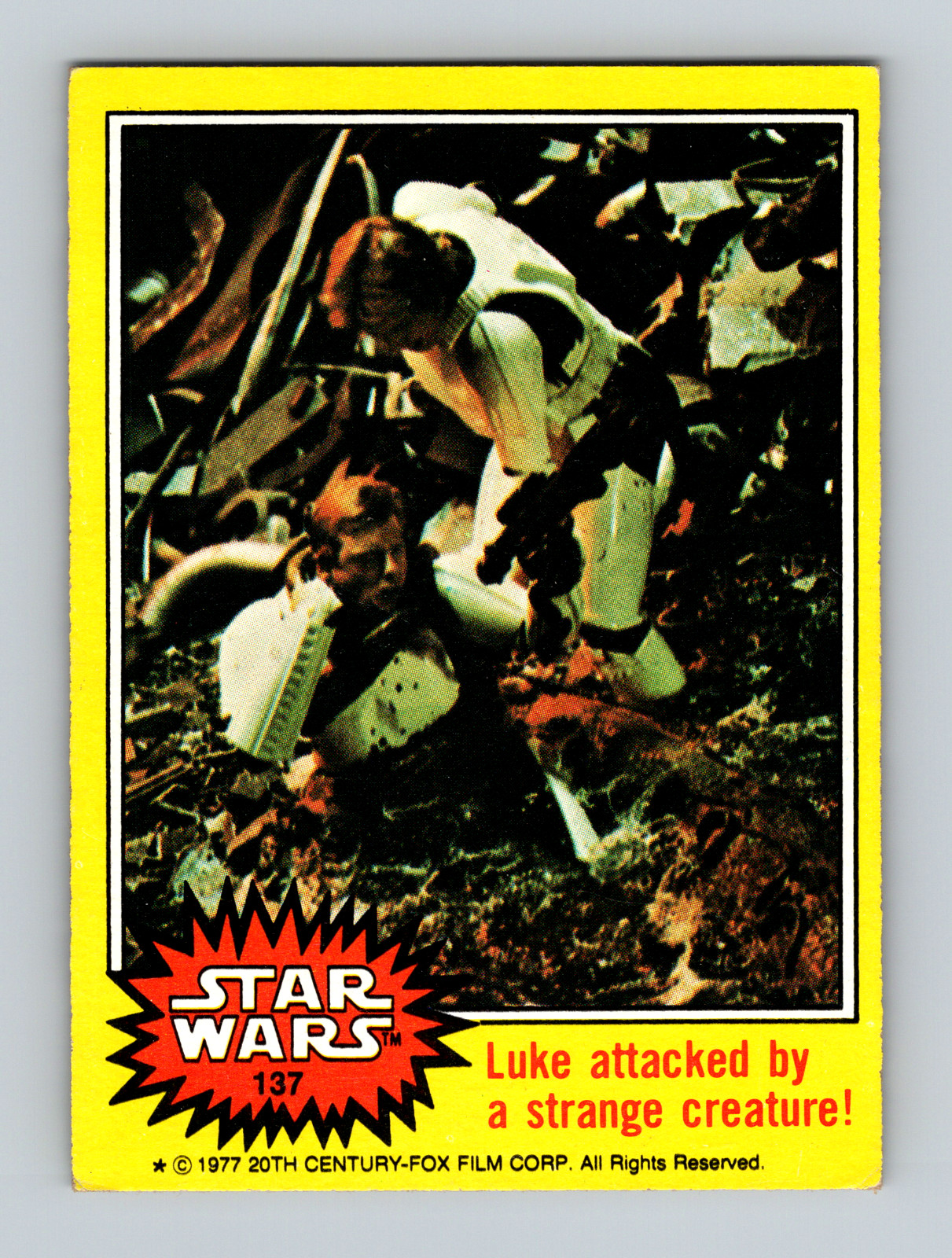 1977 Star Wars Yellow #137 Luke Attacked By A Strange Creature! Hamill