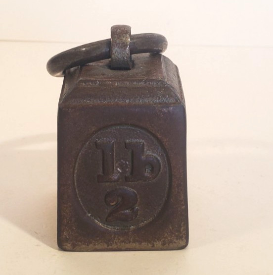 Vintage Cast Iron Scale Weight w Ring 2 lb.