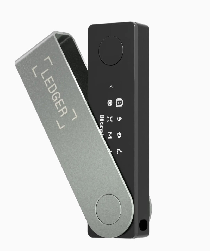 Ledger Nano X Cryptocurrency Bluetooth Wallet Brand New Black
