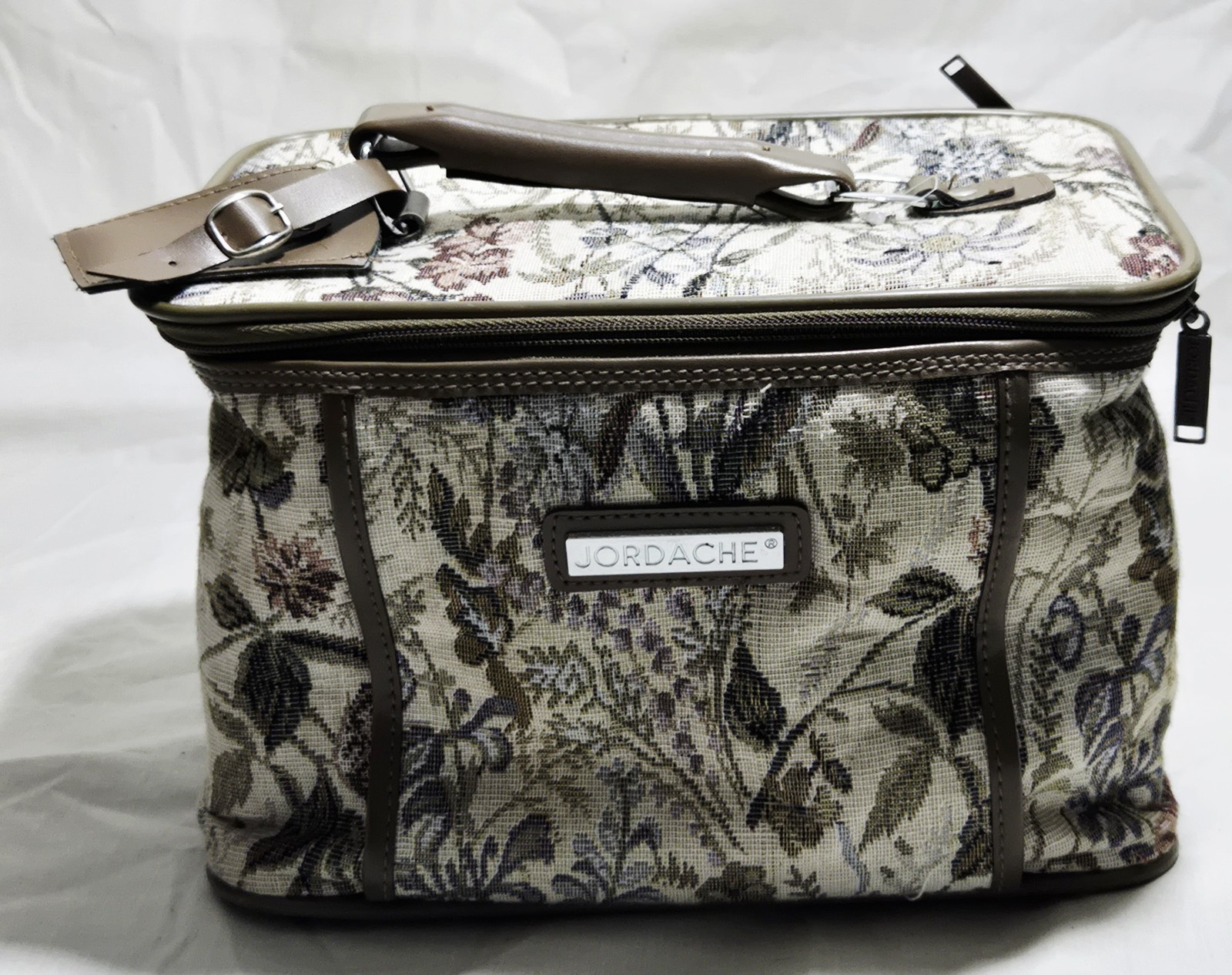 Vintage 80s Jordache Floral Tapestry Overnight Toiletries Case Travel Bag Makeup