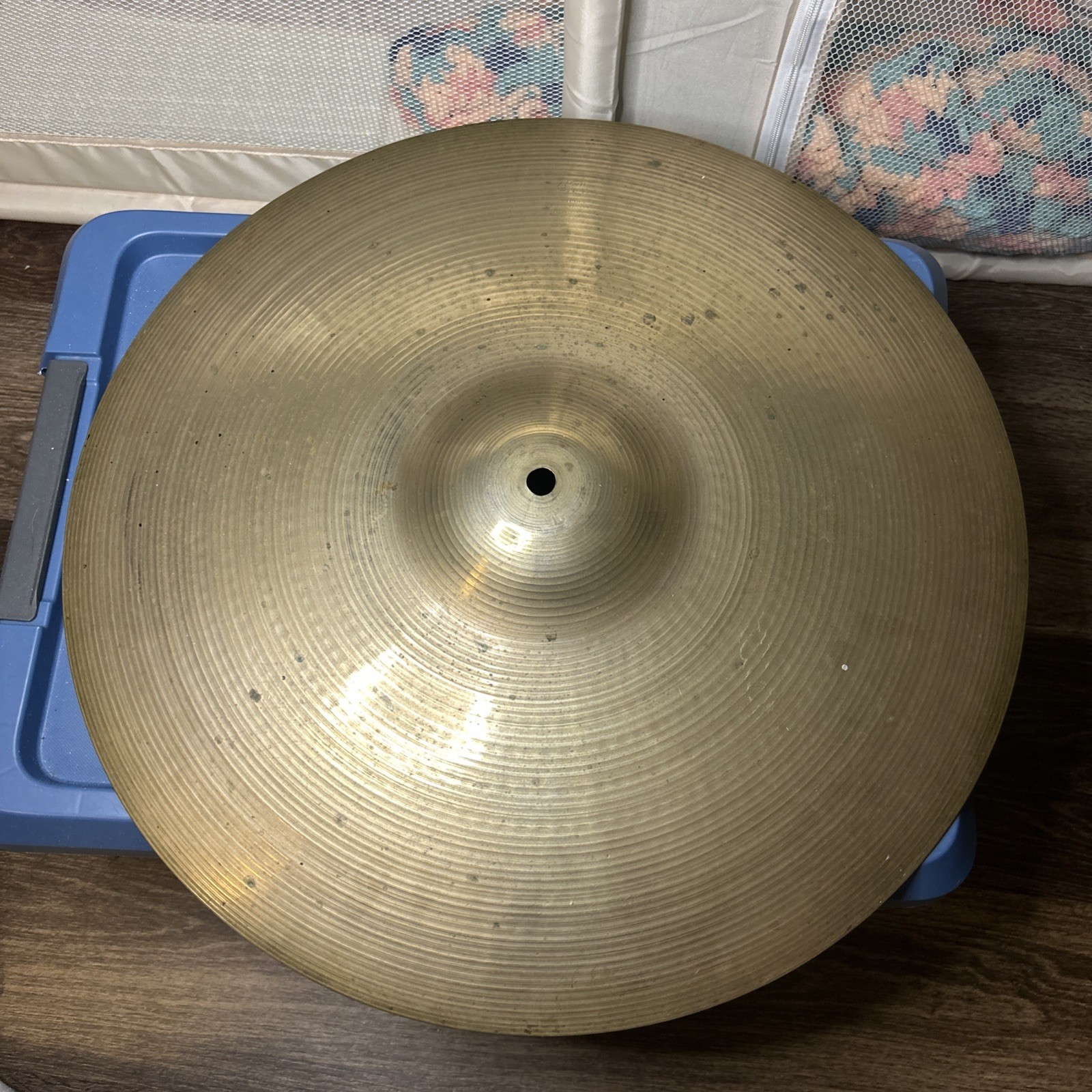 Vintage 1970’s Zildjian 18" AVEDIS Thin Stamp With Lower Case o In Co