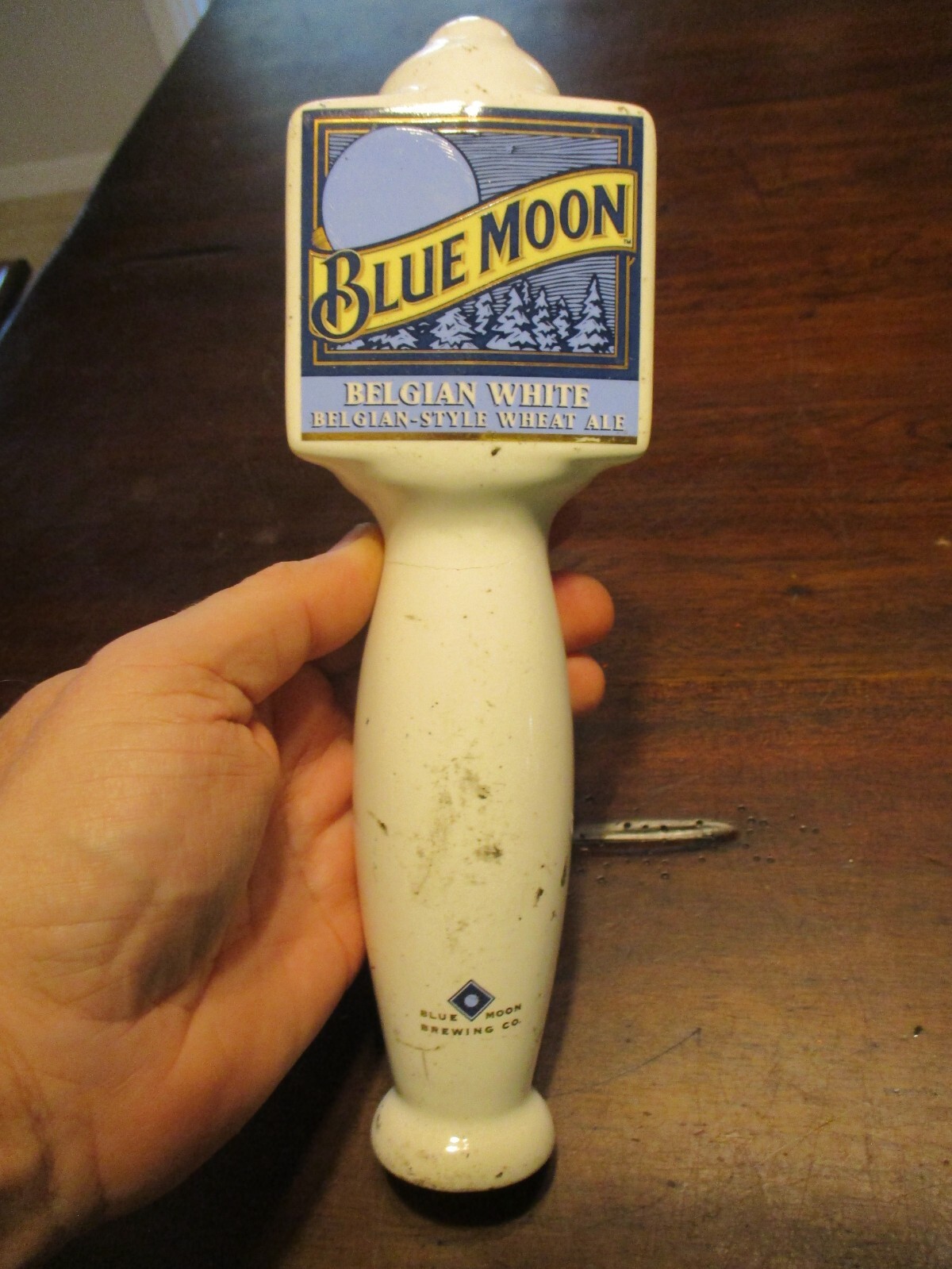 BLUE MOON BELGIAN WHITE BELGIAN STYLE WHEAT ALE TAP HANDLE TAPPER  PORCELAIN NOB