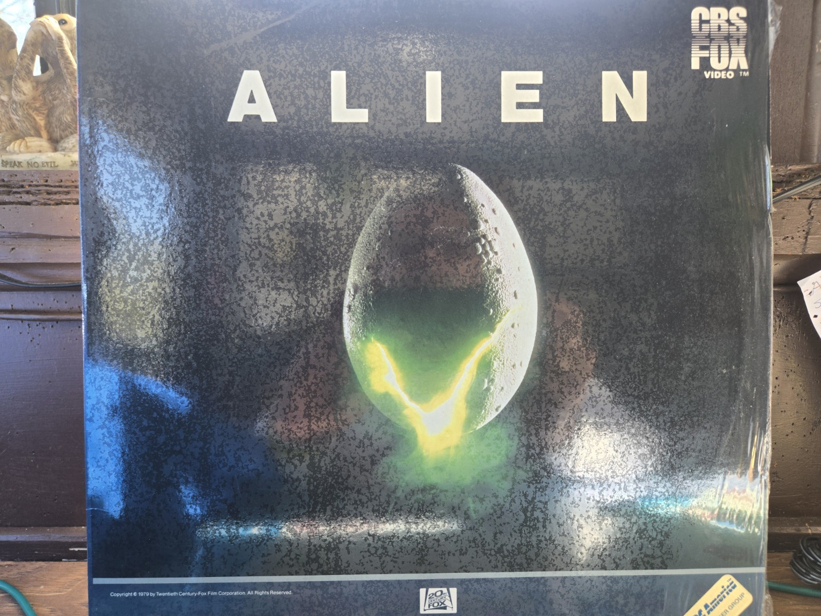 ALIEN ( 1979 ) laserdisc ( NOT DVD )  USED GOOD
