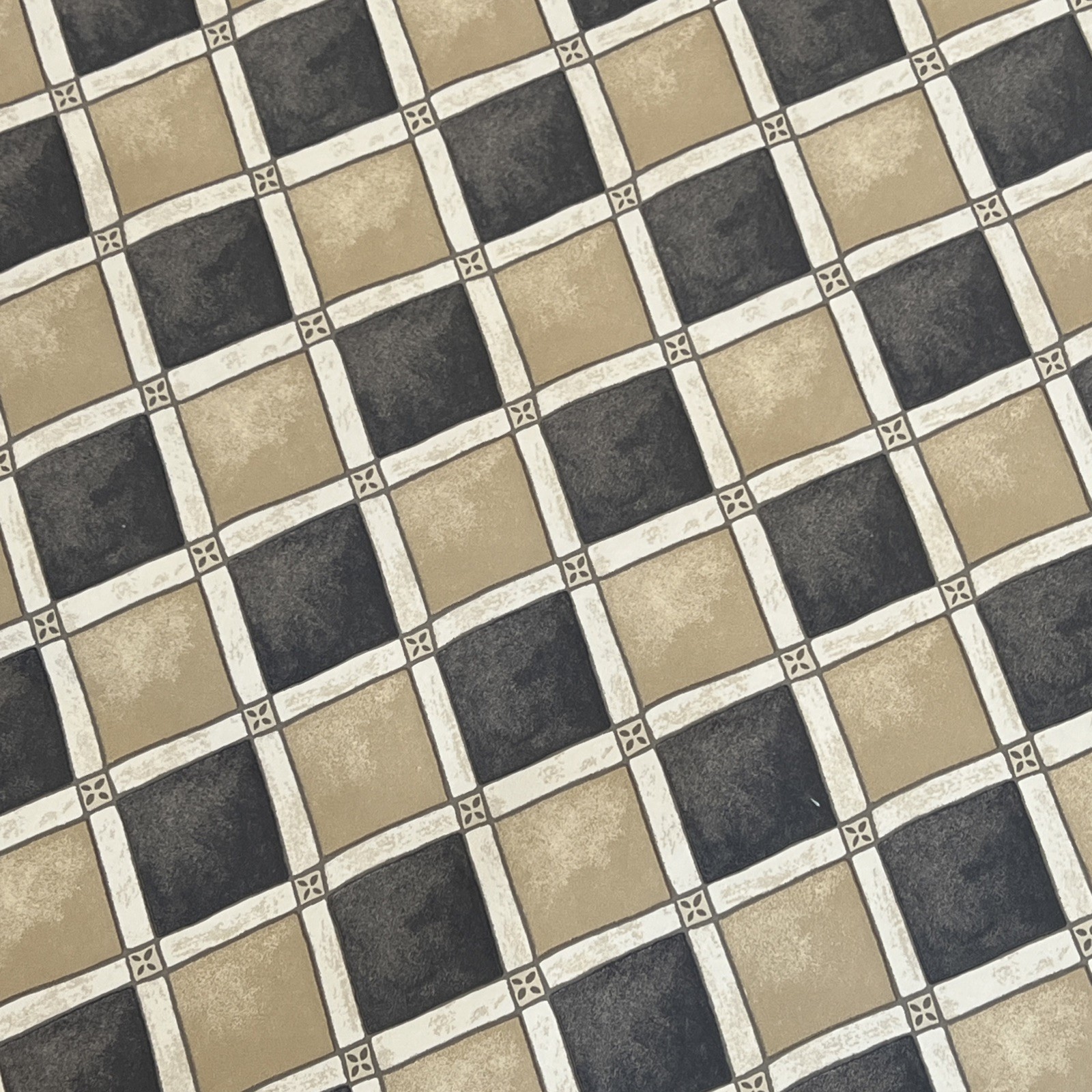 Nina Campbell trimmed WALLPAPER