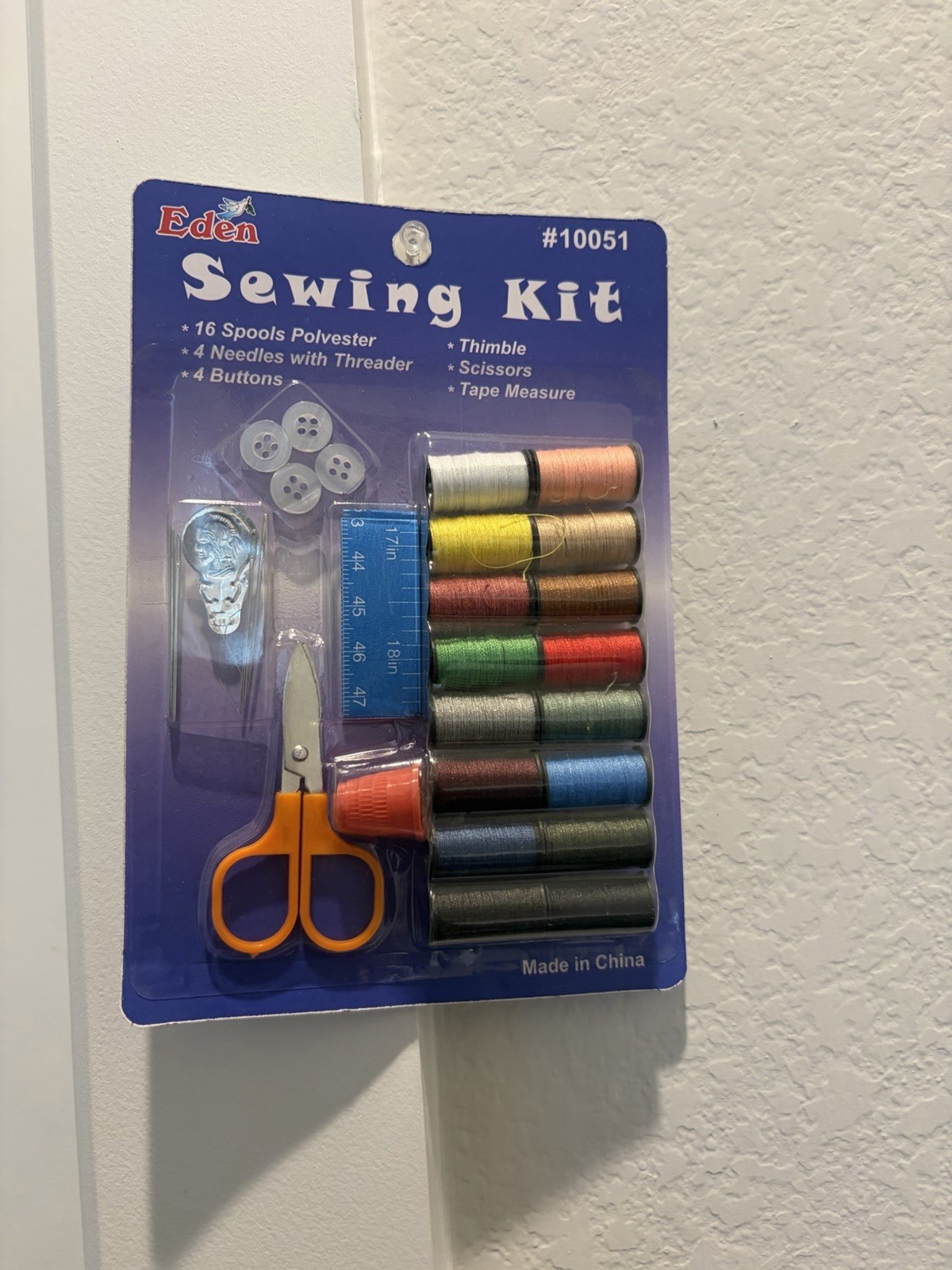 Sewing Kit with Spools Needles with Threader Buttons Thimble and Scissors. New
