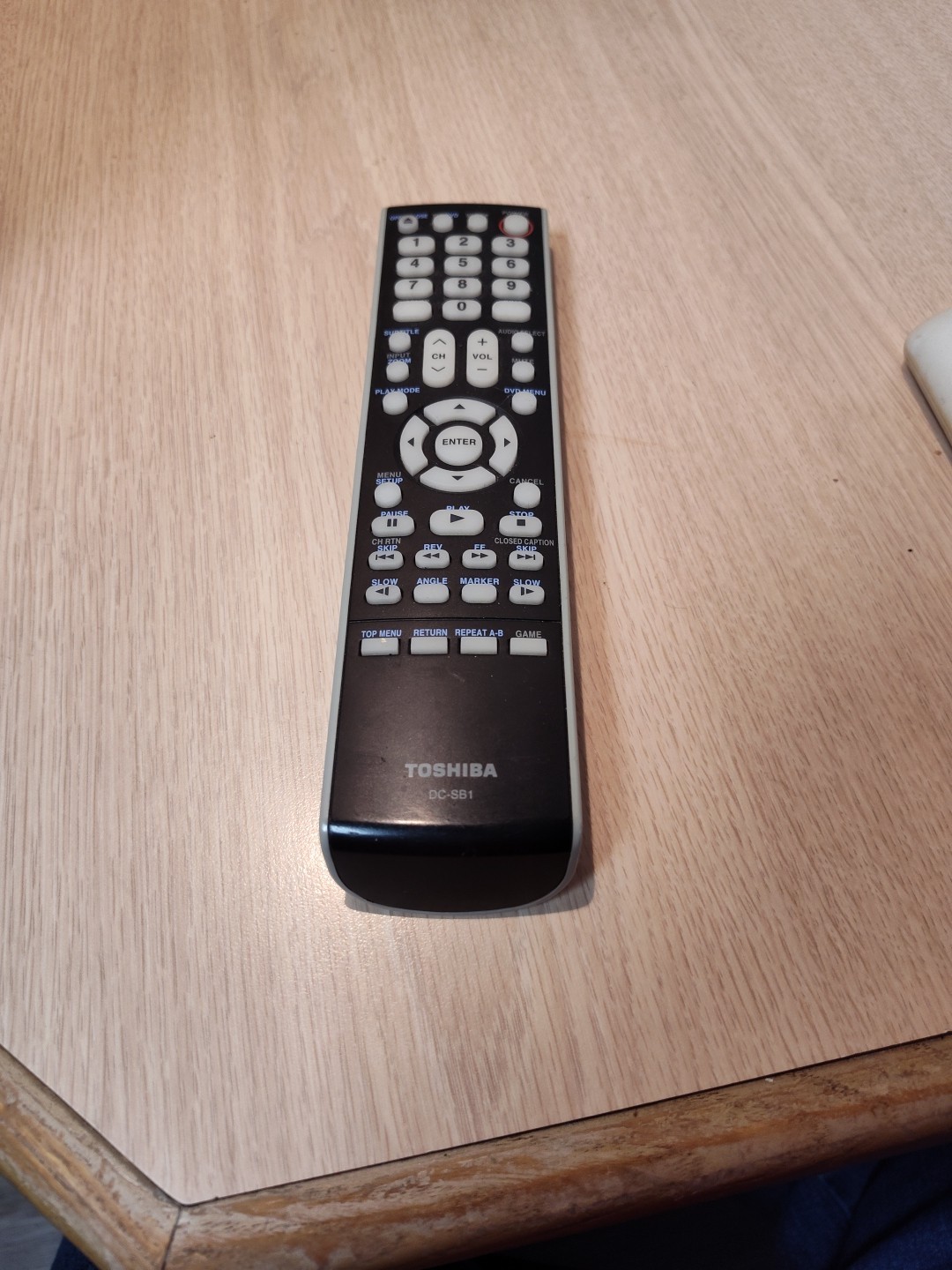 NICE! Tested Works Toshiba DC-SB1 TV / DVD Player Remote Control OEM Replacement