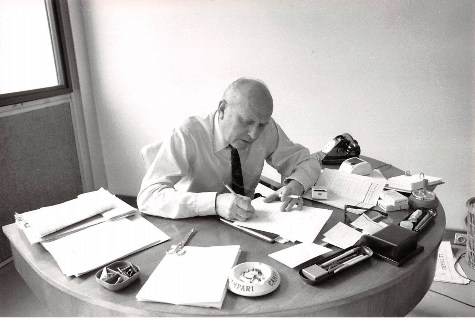 Press Photo. AM21043. Approximately 24X18 Cm. Philippe Boegner