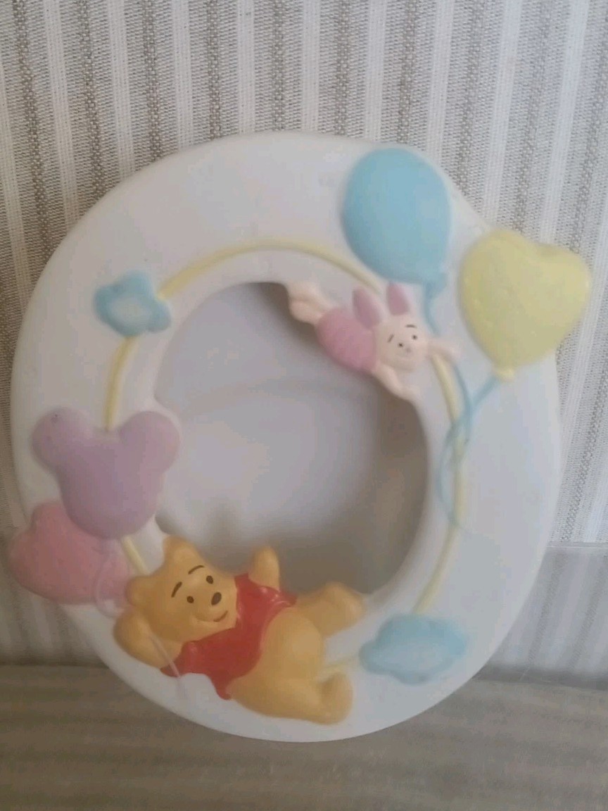 Vintage Disney Winnie the Pooh and Piglet Picture Frame Holder 5” X 4.5”