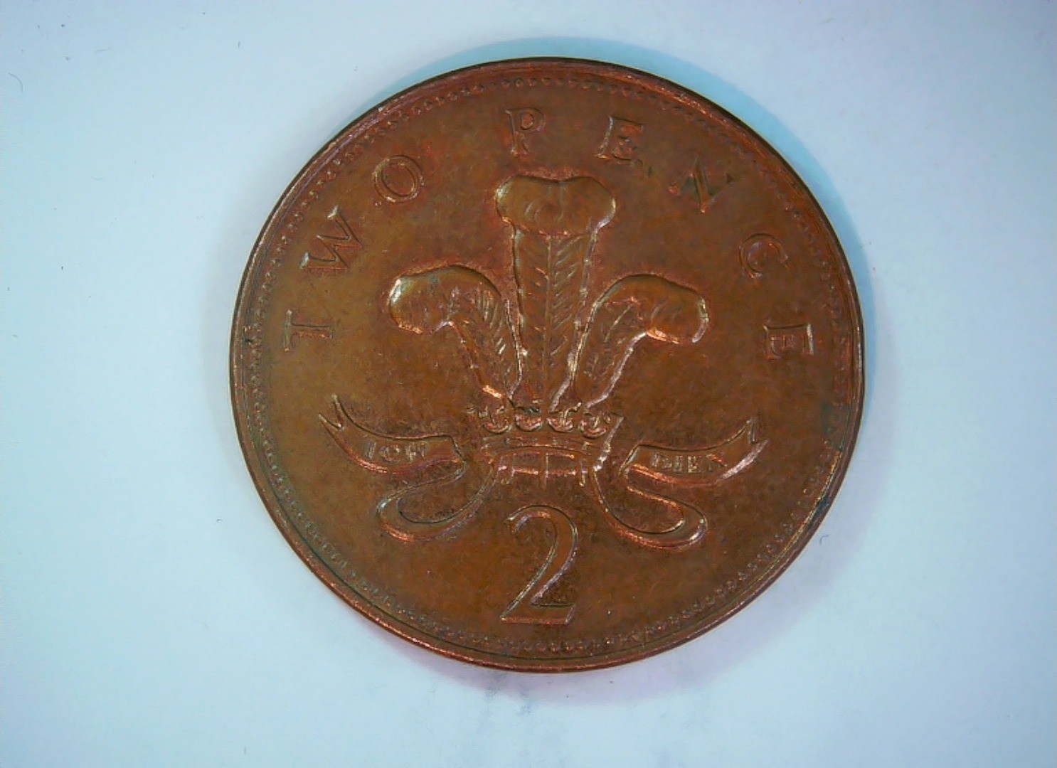 UK 2000 2 p Elizabeth II Two Pence (Portcullis / 'New Pence') Coin