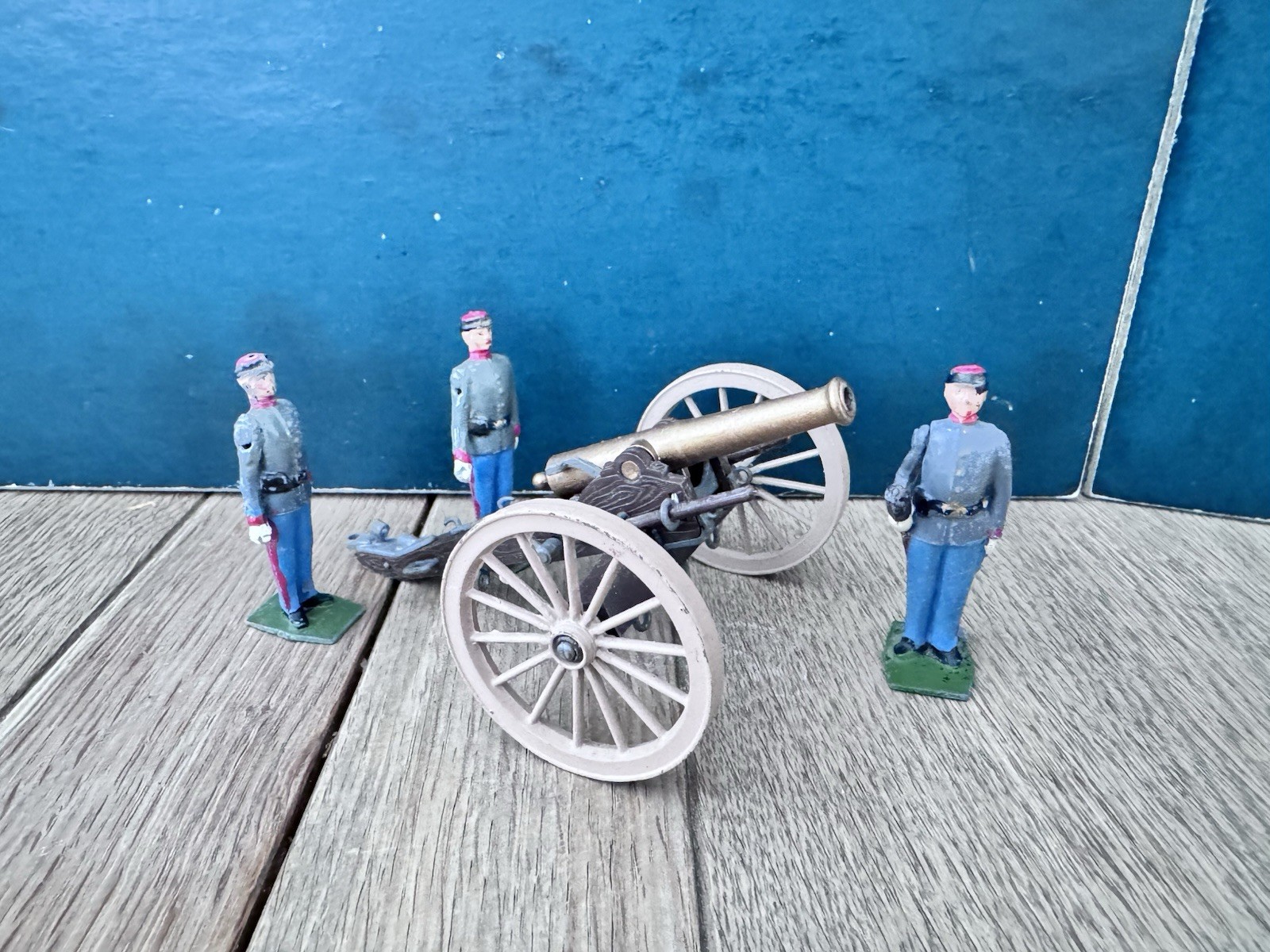 Britains: Confederate Artillery. Post War c1950s w/ 1960s Plastic Cannon
