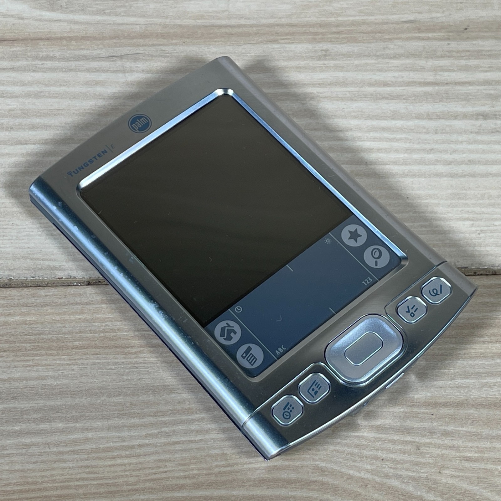 Palm Tungsten E PDA Organizer Silver Bluetooth High-Res Handheld TFT Touchscreen